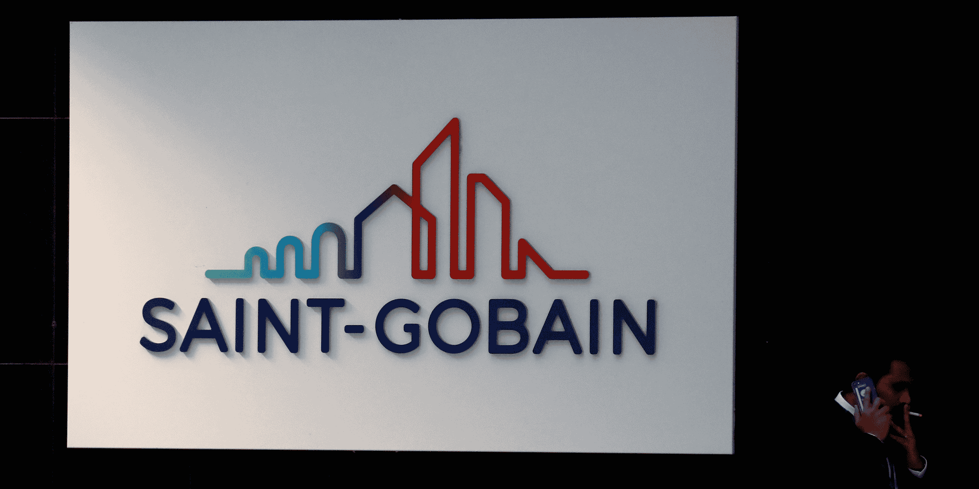Saint-gobain acquiert l'entreprise canadienne kaycan pour 928 millions de dollars