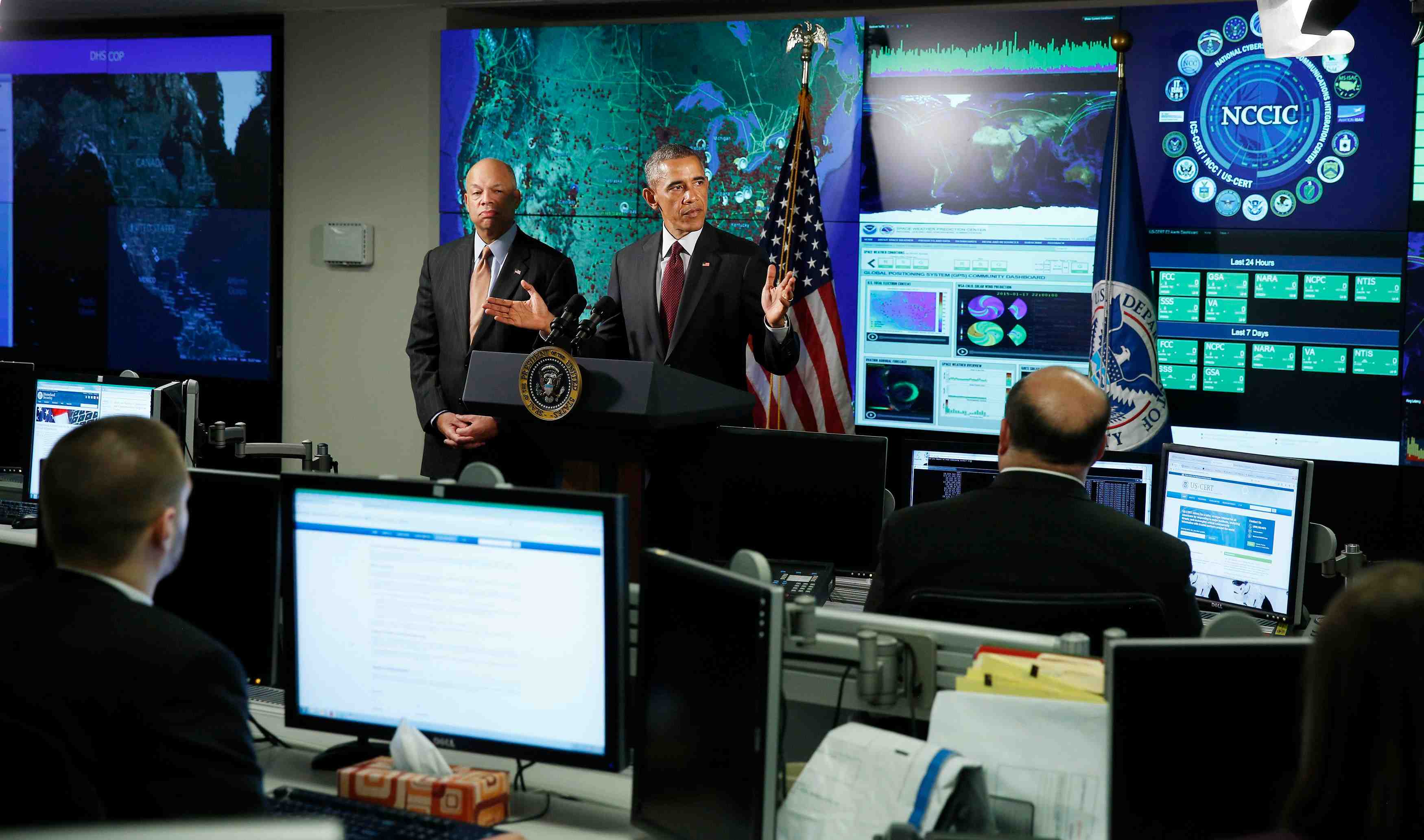 Barack obama presente un projet de loi sur la cybersecurite