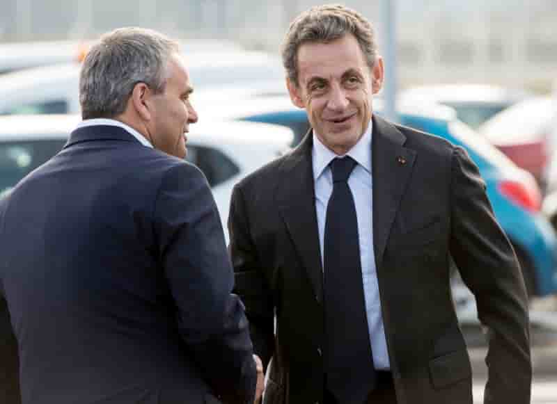 Sarkozy calque sa campagne sur celle de trump