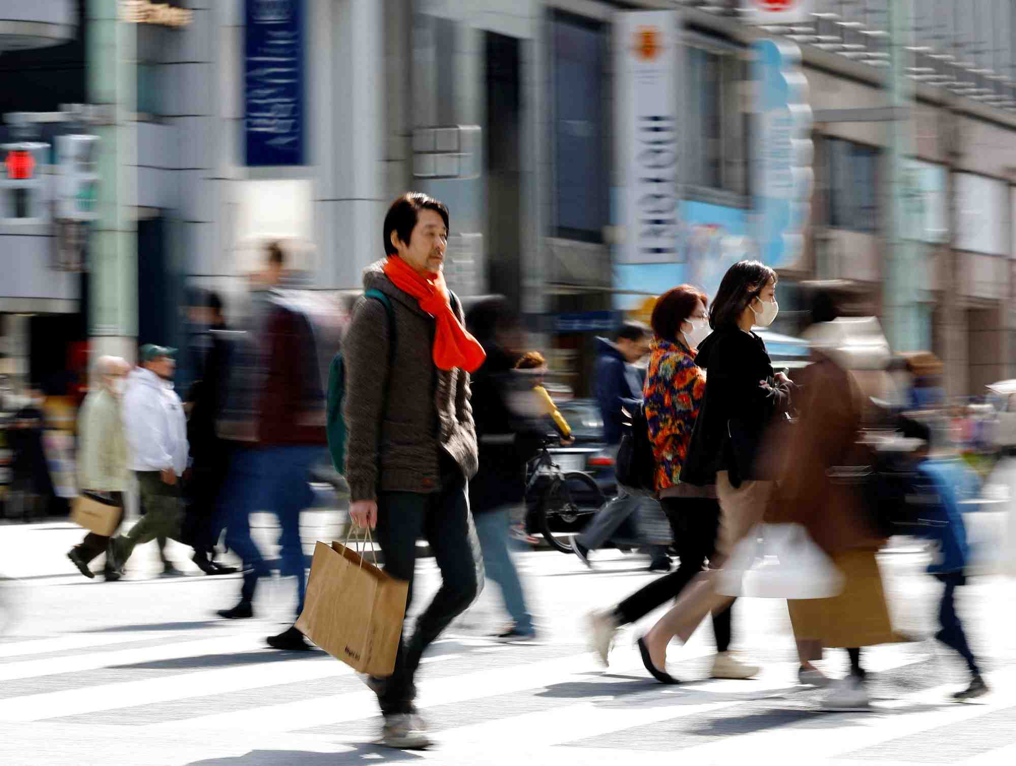 Photo d'archives: un quartier commercant de tokyo