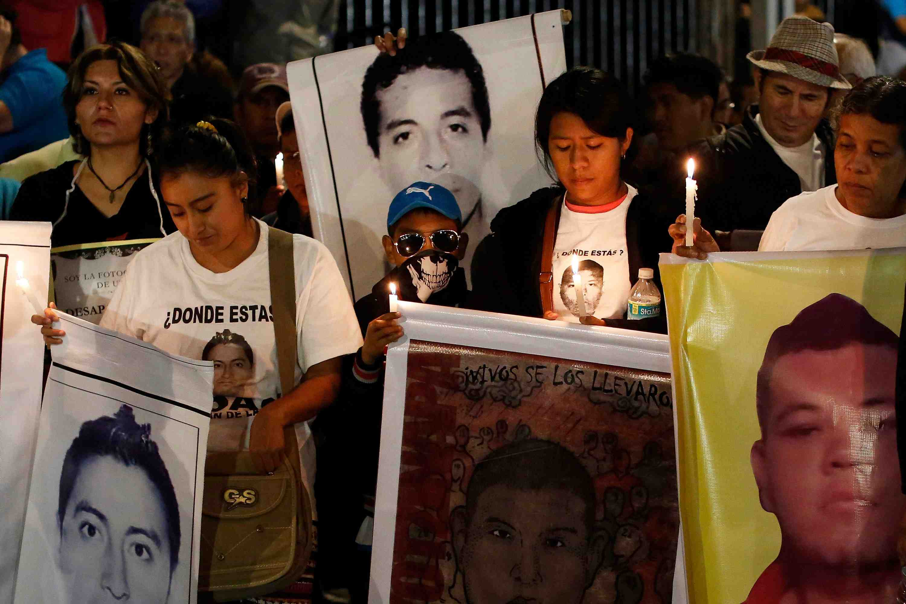 Un ex-maire d'iguala inculpe pour l'enlevement des 43 etudiants mexicains