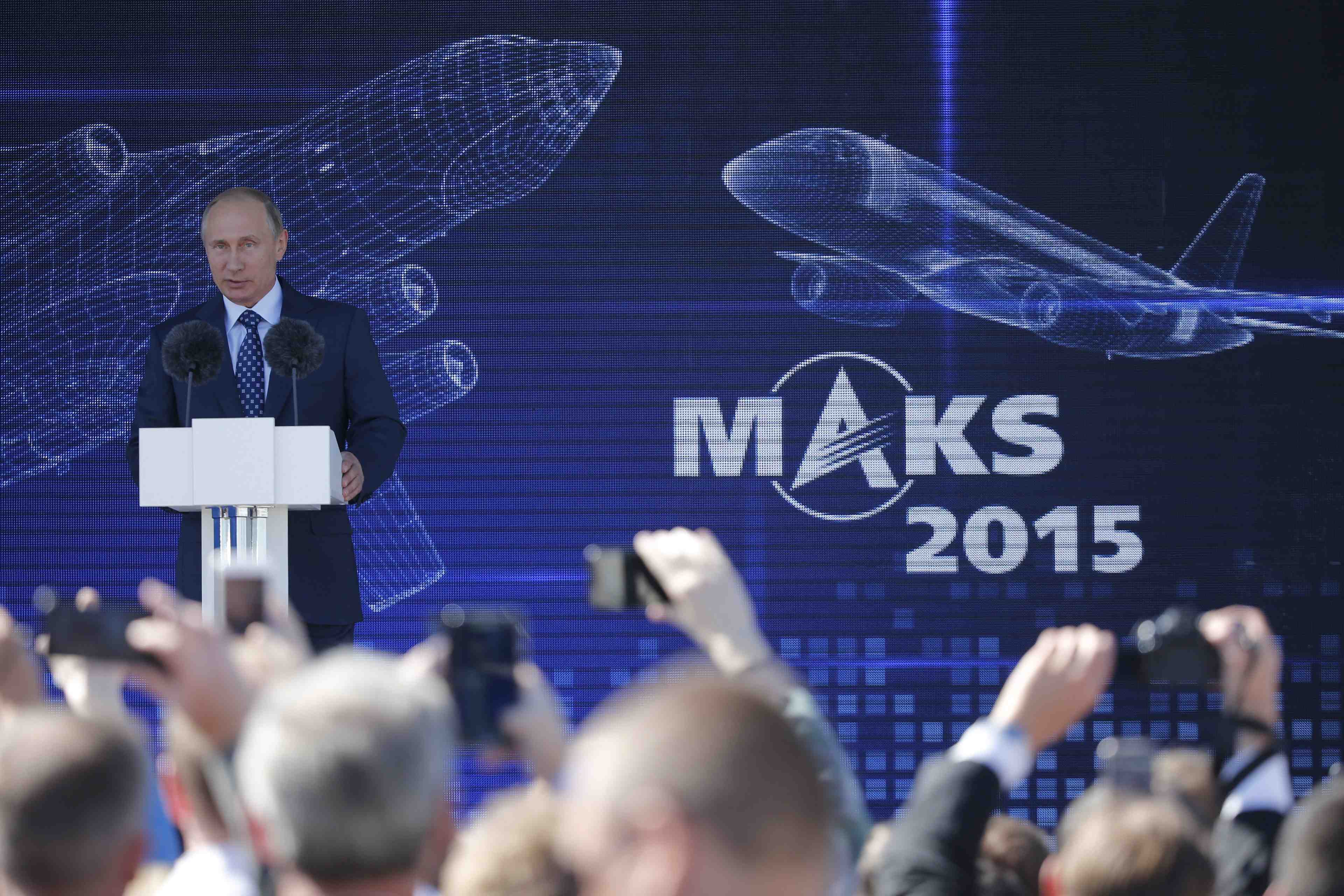 Le salon aeronautique maks ouvre ses portes a moscou
