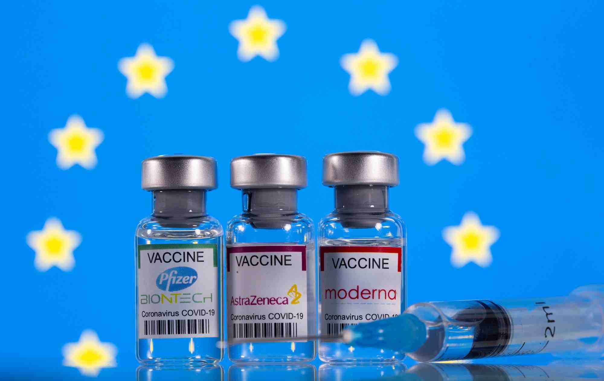 Vaccins anti-covid: l'ue prete a discuter de la proposition us d'une levee des brevets, dit von der leyen