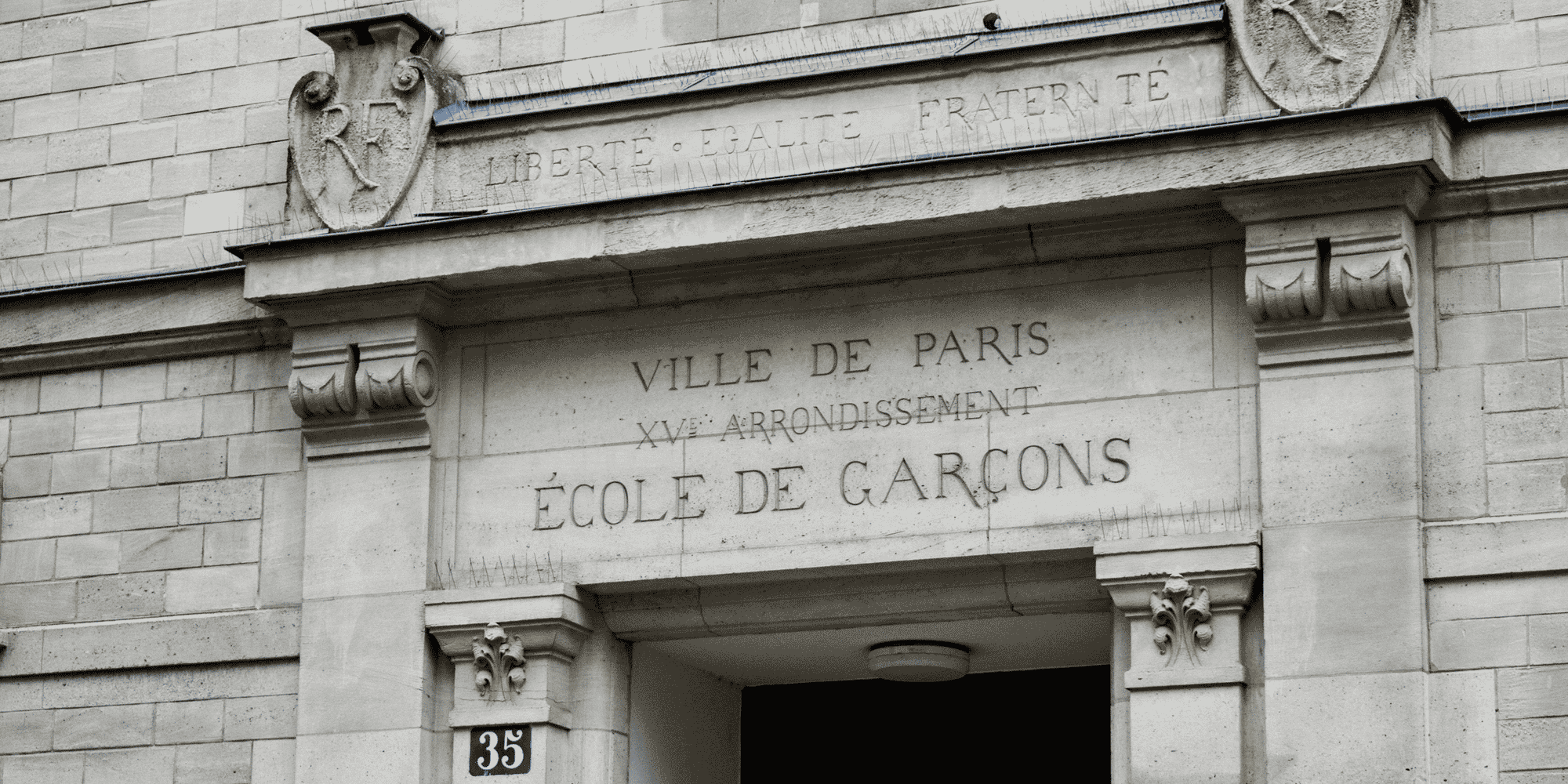 école