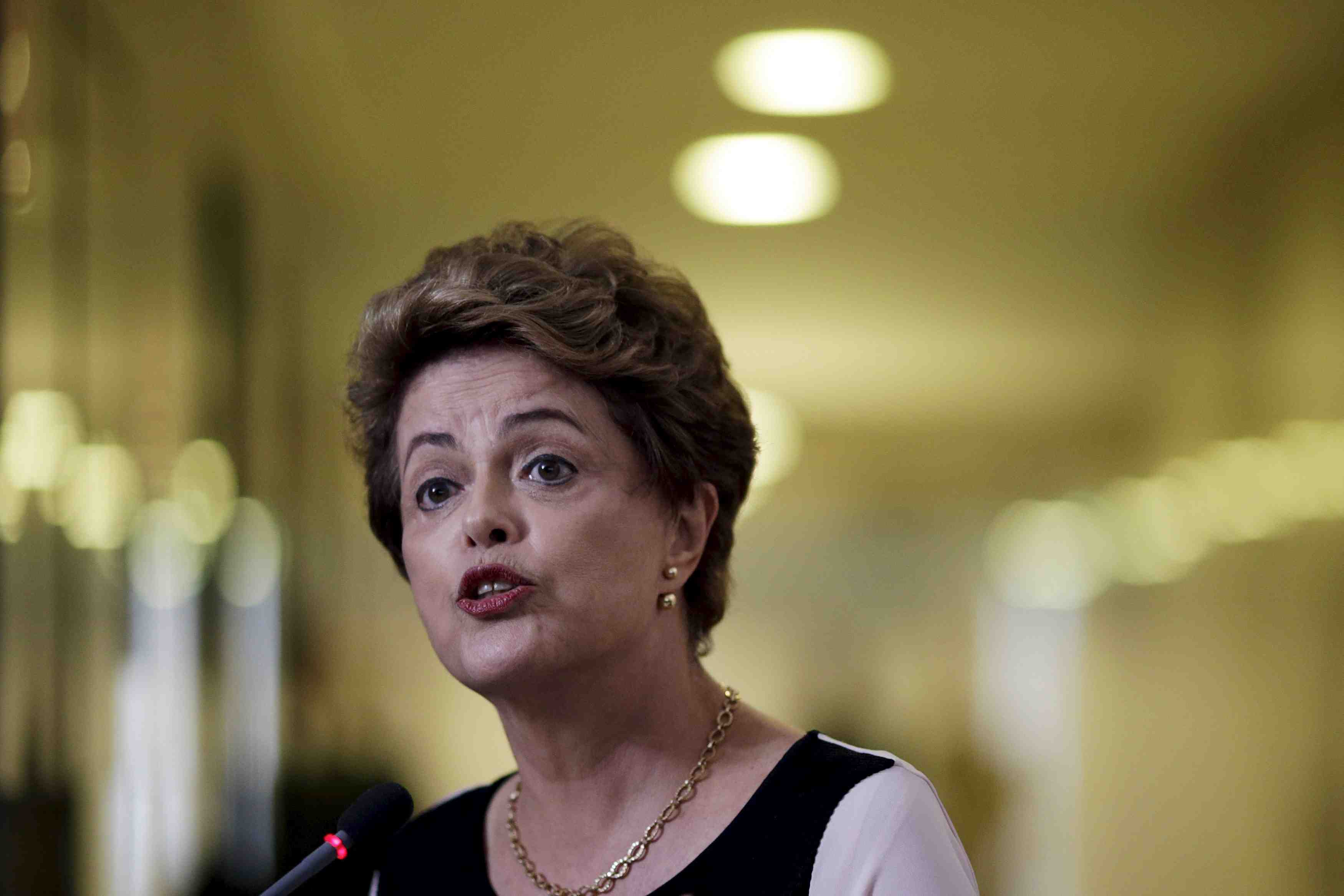 Une commission sur la destitution de dilma rousseff designee
