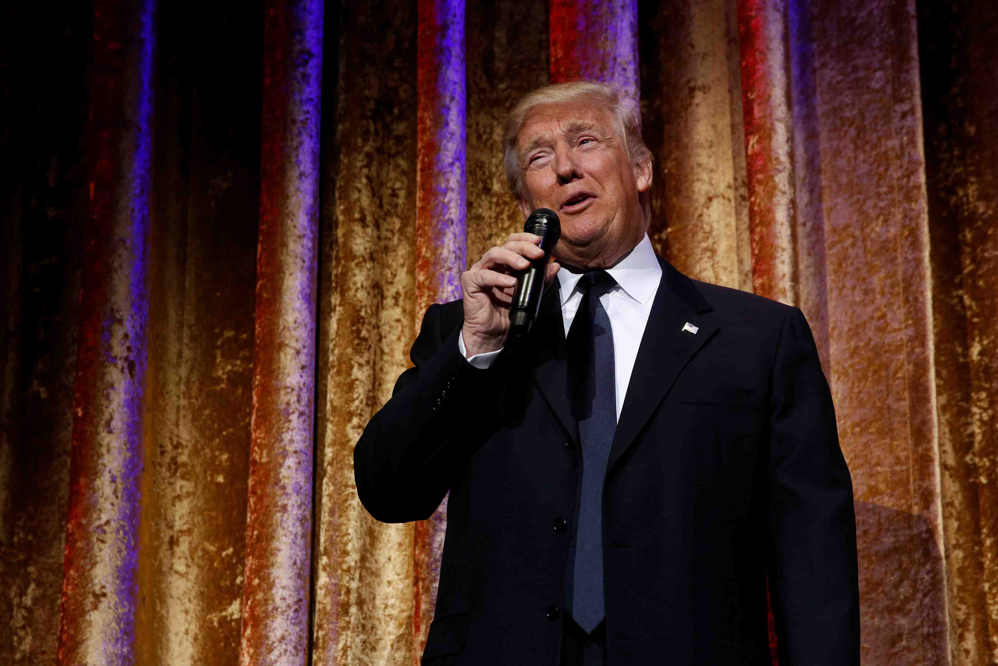 Le protectionisme de trump principal risque pour la croissance americaine