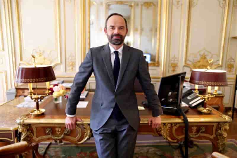 Philippe impose ses regles au gouvernement