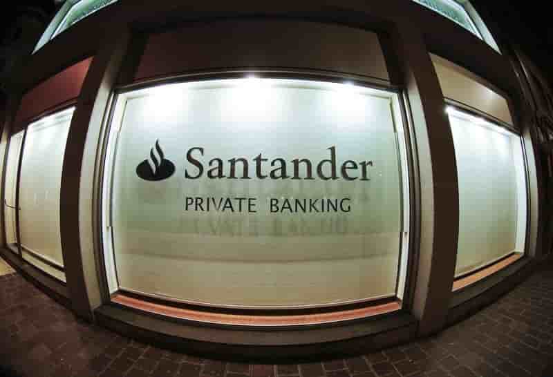 Santander discute du rachat d'actifs polonais de deutsche bank, selon des sources
