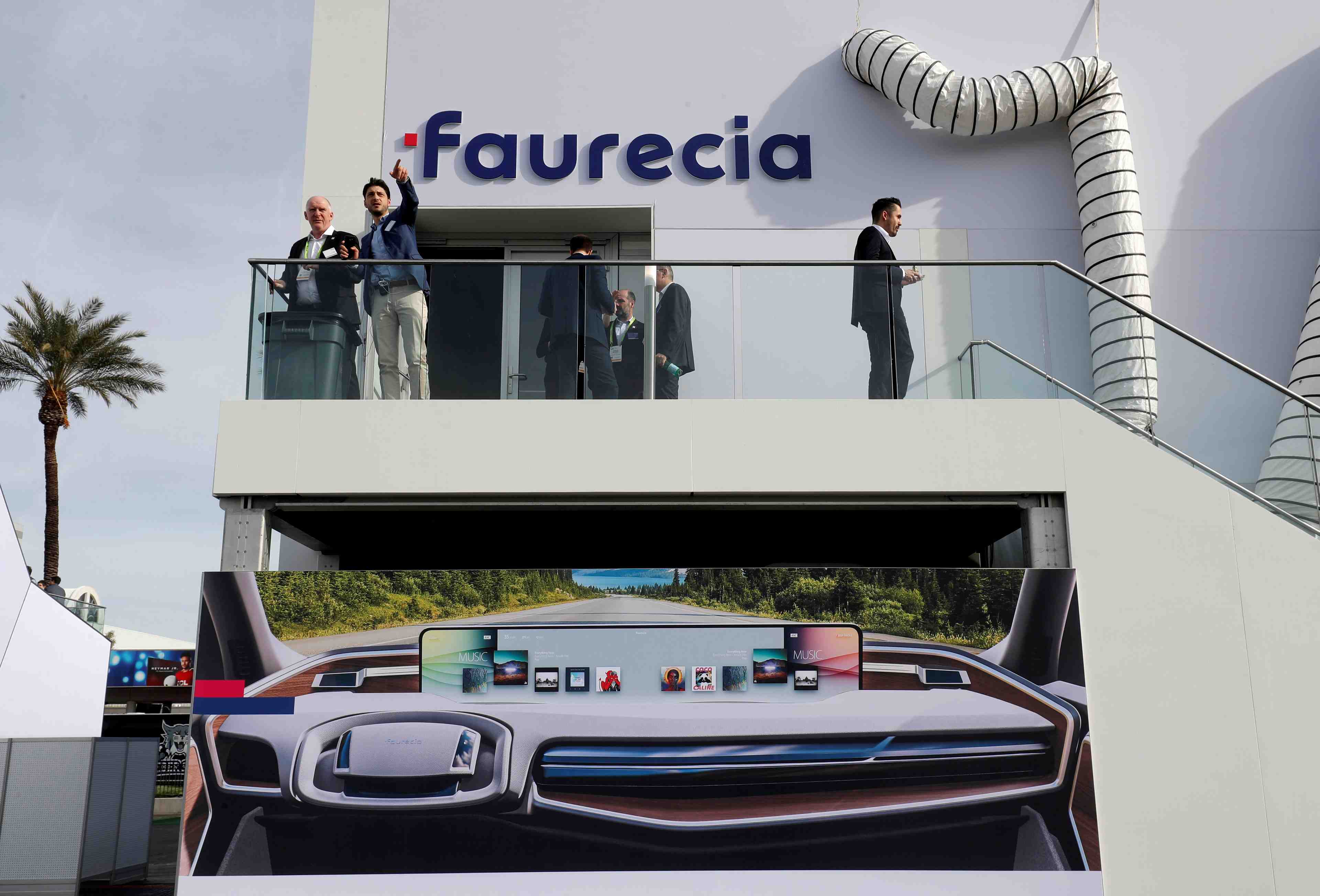 Faurecia: le ca recule de 10,4% au t3 avec la penurie de puces