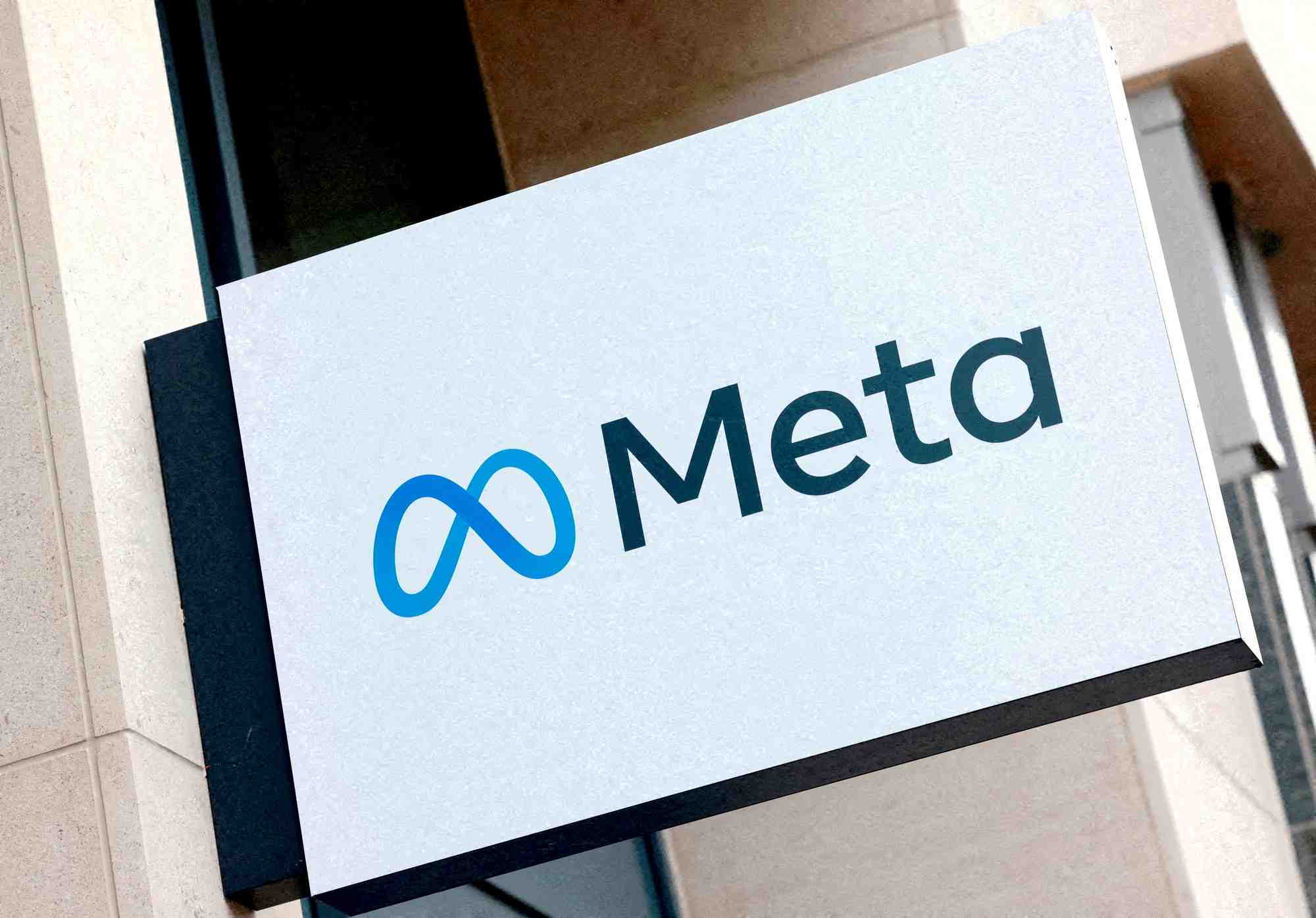 Photo d'archives du logo de meta platforms a bruxelles, en belgique