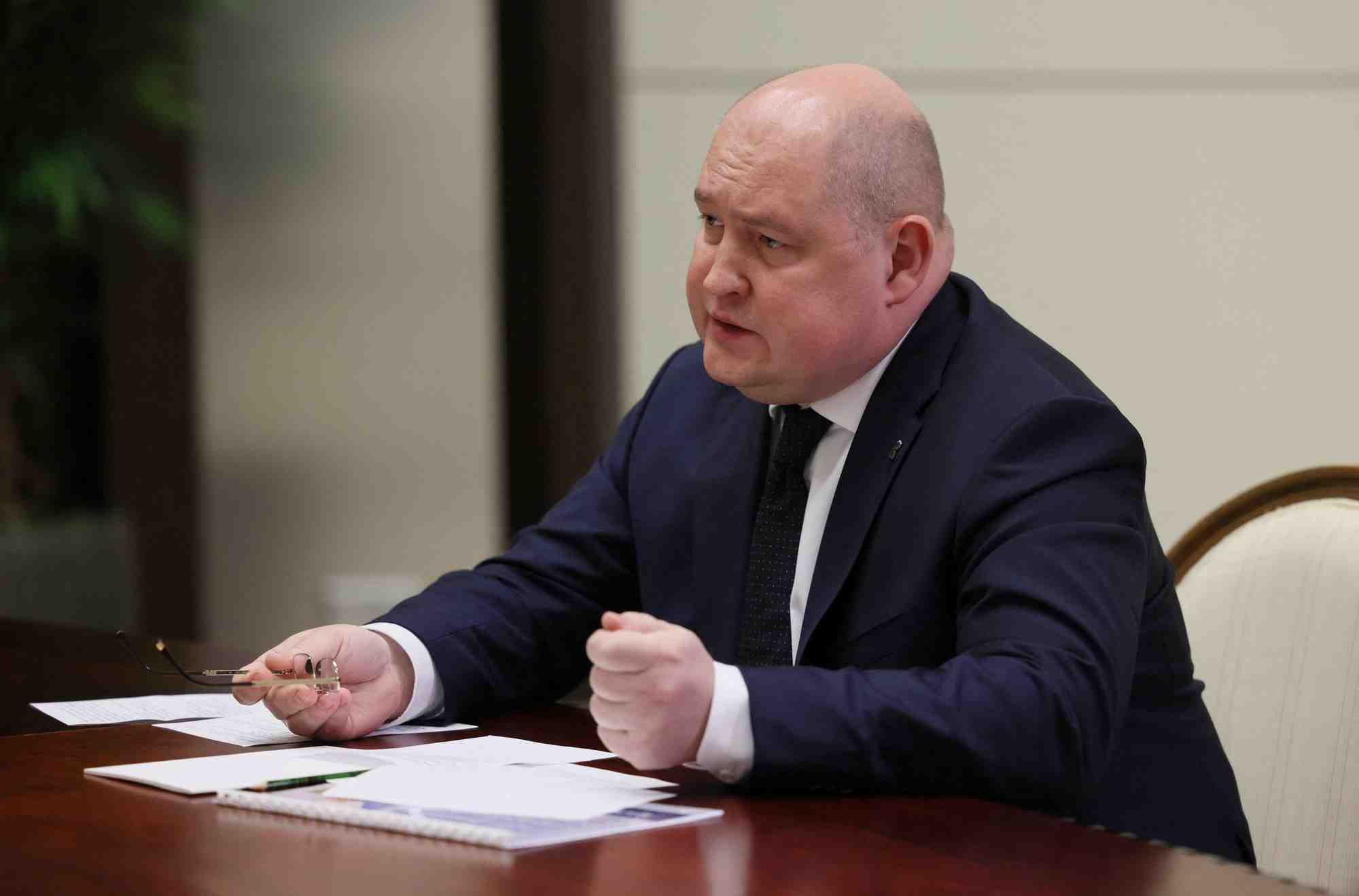Photo de mikhail razvojaiev, le gouverneur de sebastopol installe par moscou