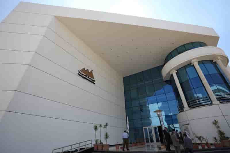 L'egypte assouplit sa legislation pour seduire les investisseurs