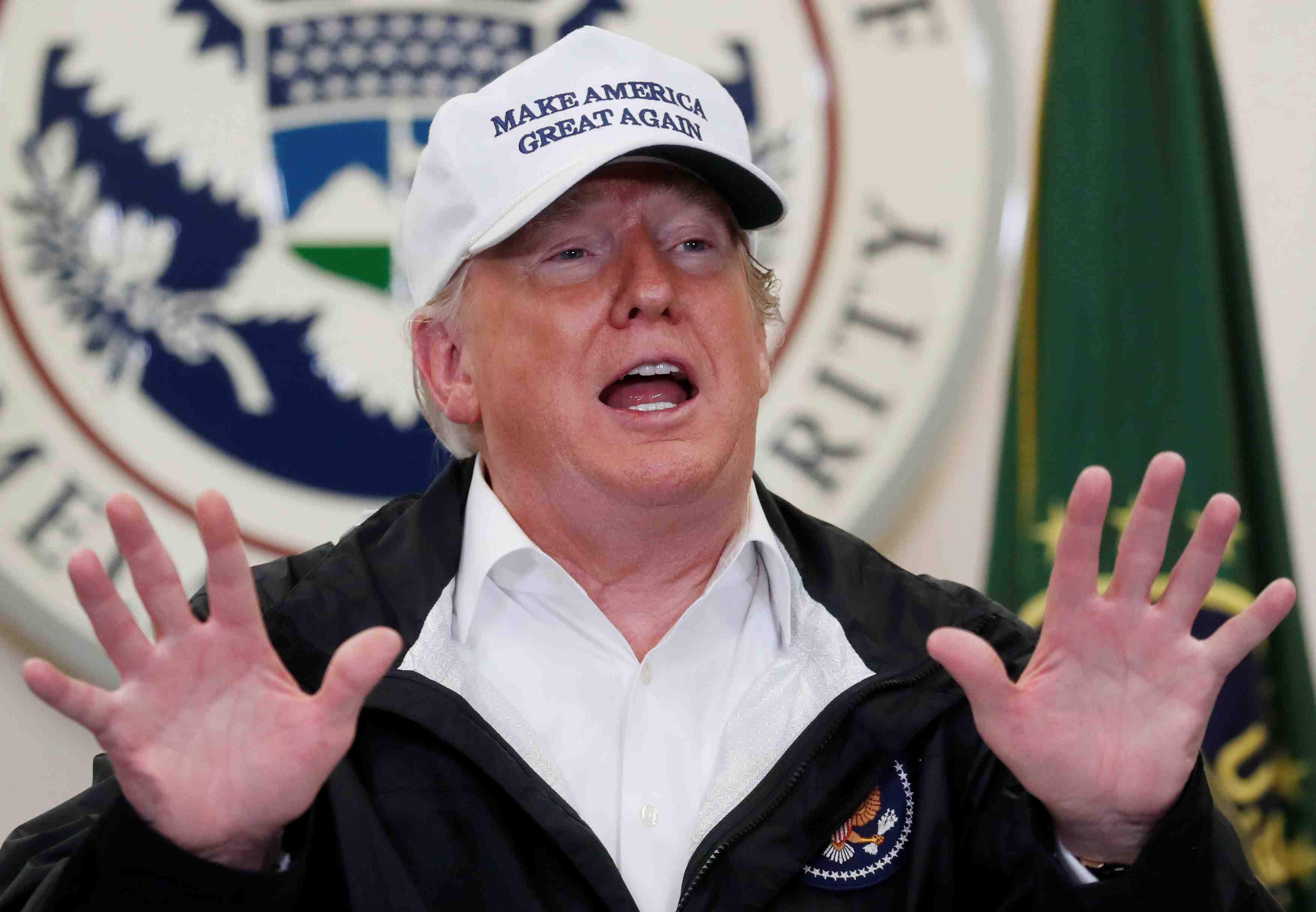 Trump ne veut pas decreter l'etat d'urgence tout de suite