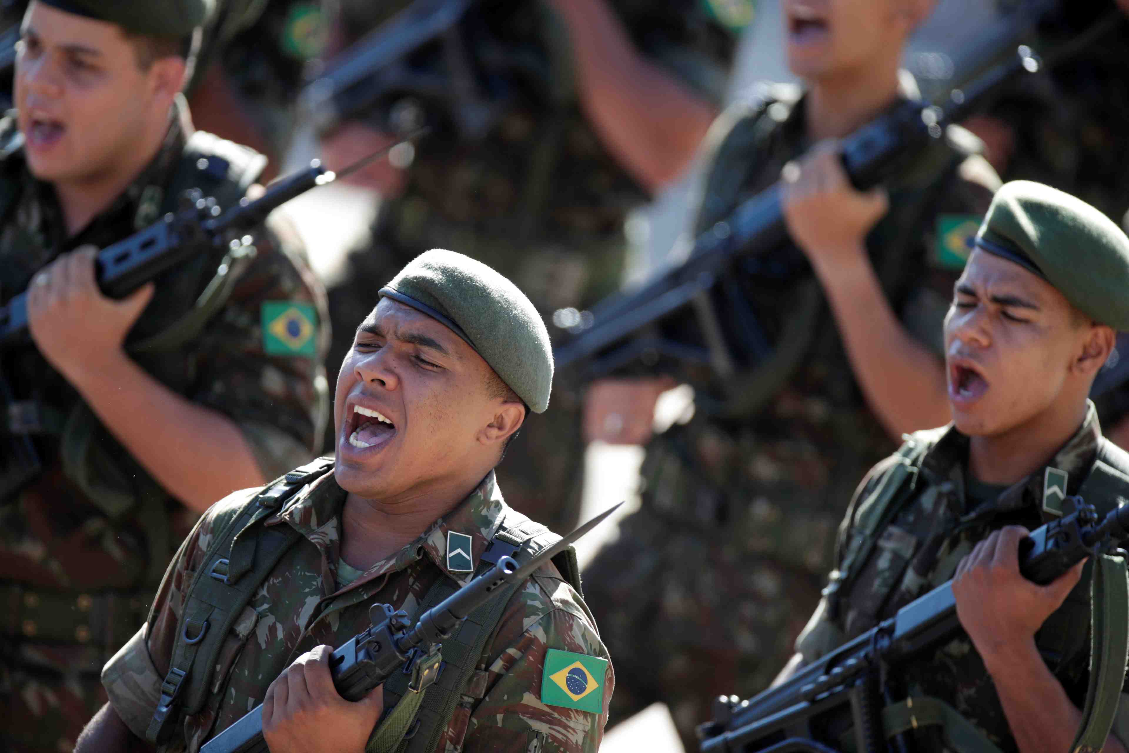 L'armee bresilienne commemore en prive le coup d'etat de 1964