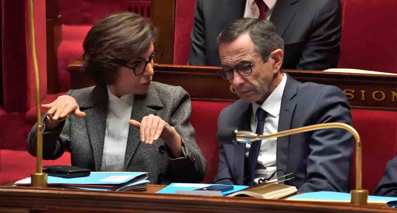 La Ministre de la Culture Rachida Dati et le Ministre de l'Intérieur Bruno Retailleau lors du vote d’une motion de censure contre le gouvernement à la suite de deux 49.3, à l'Assemblée nationale le 5 février.