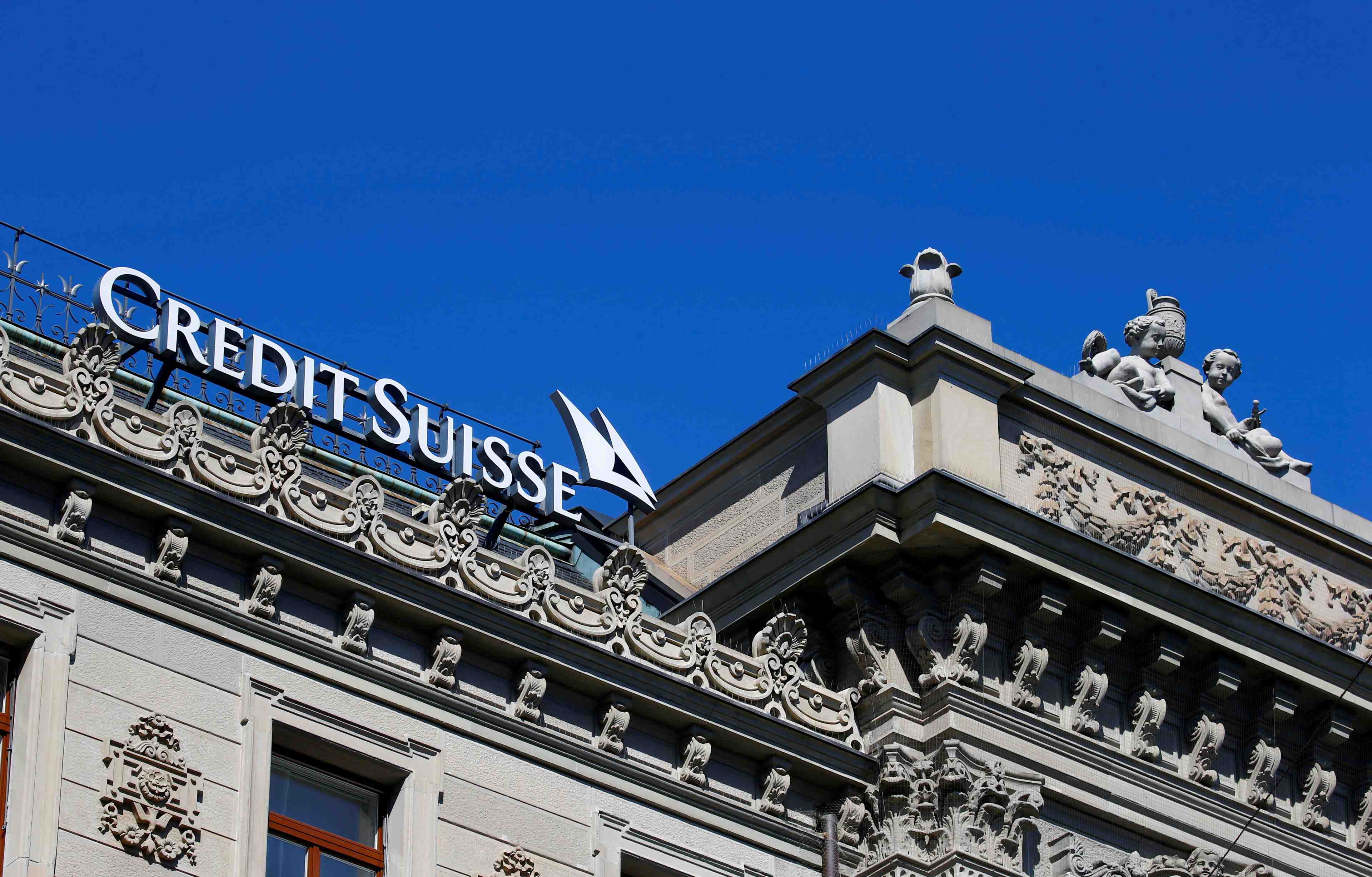 Credit suisse remanie sa direction, la perte liee a archegos estimee a plus de 4,25 milliards d'euros