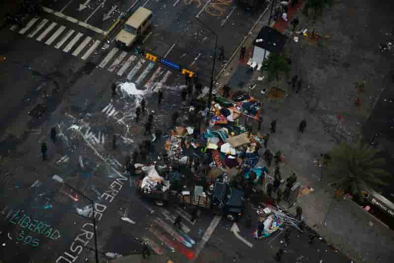 La plupart des jeunes arrêtés jeudi à Caracas remis en liberté