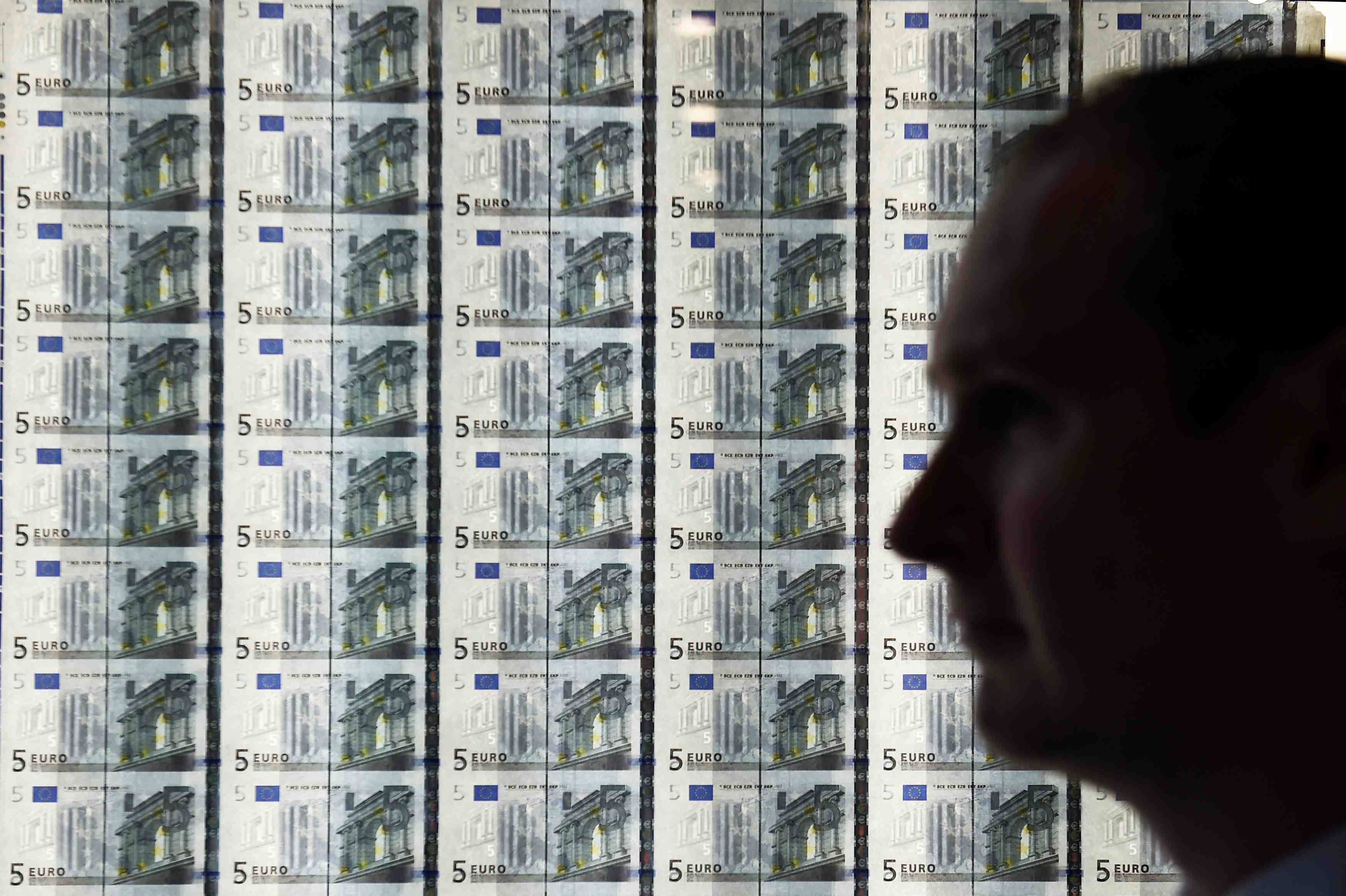 Bce: l'inflation de la zone euro pourrait accelerer plus que prevu