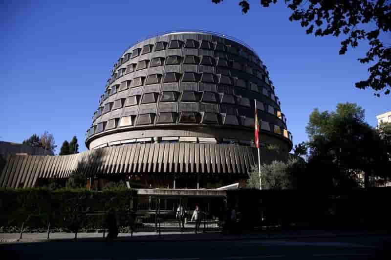 Referendum en catalogne: le tribunal constitutionnel bloque la procedure acceleree
