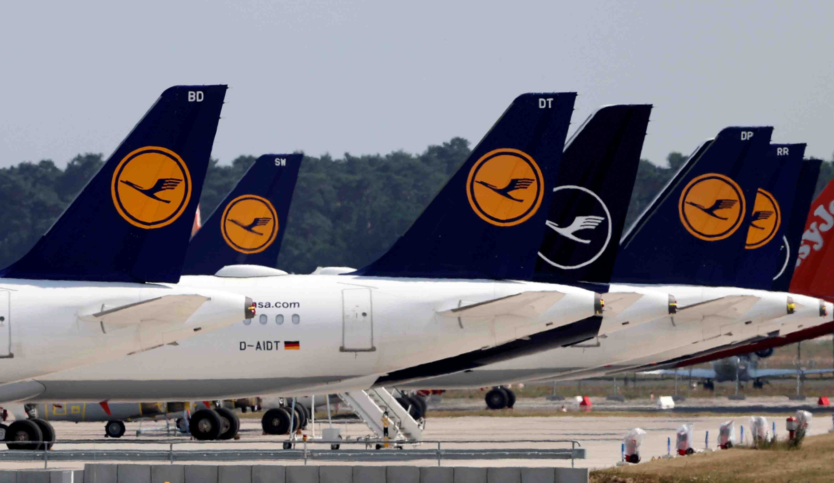 Lufthansa s'attend a retrouver 50% de ses capacites en 2021, la reprise s'annonce lente