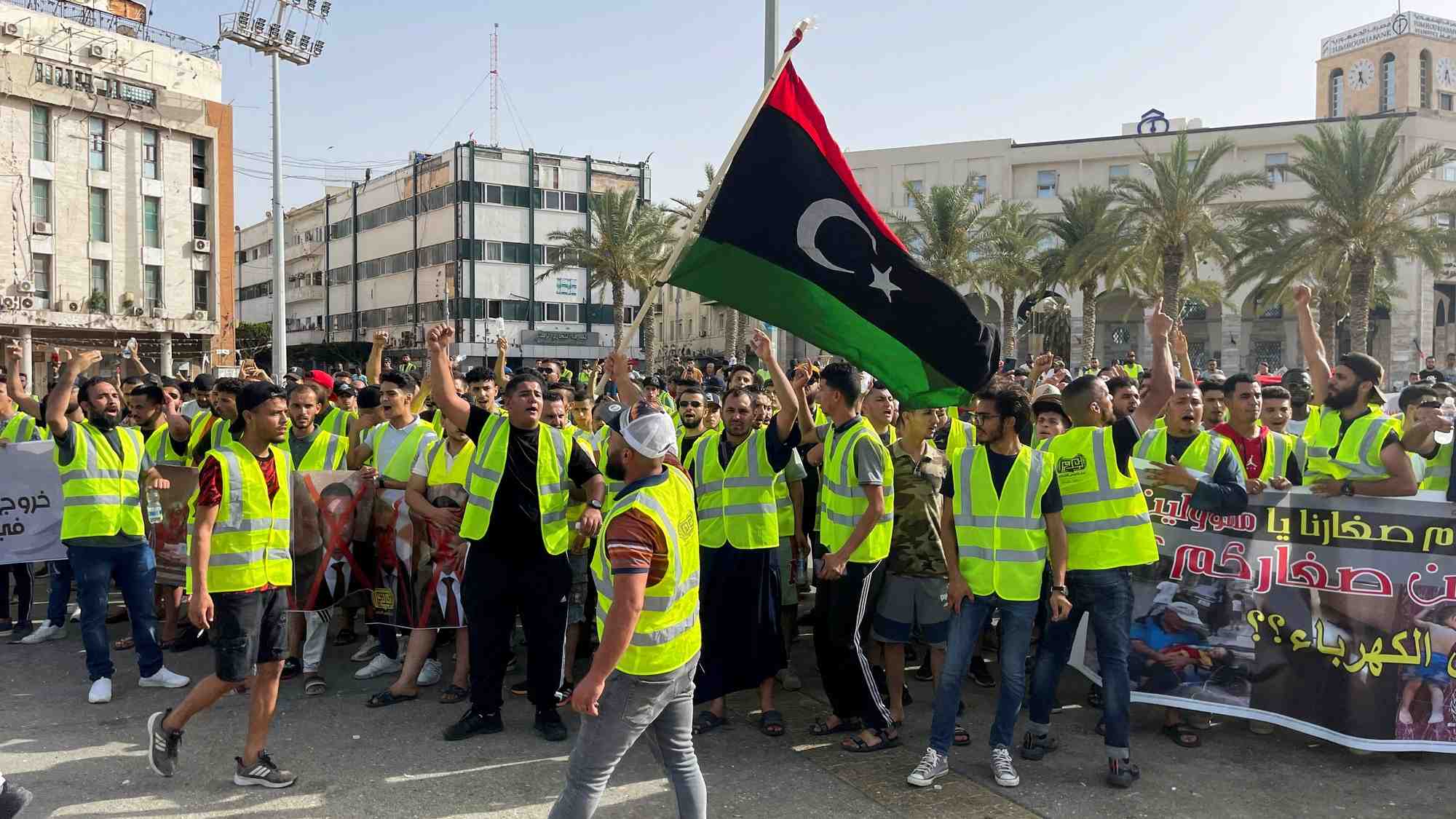 Libye: des manifestants penetrent dans le parlement a tobrouk, selon des temoins