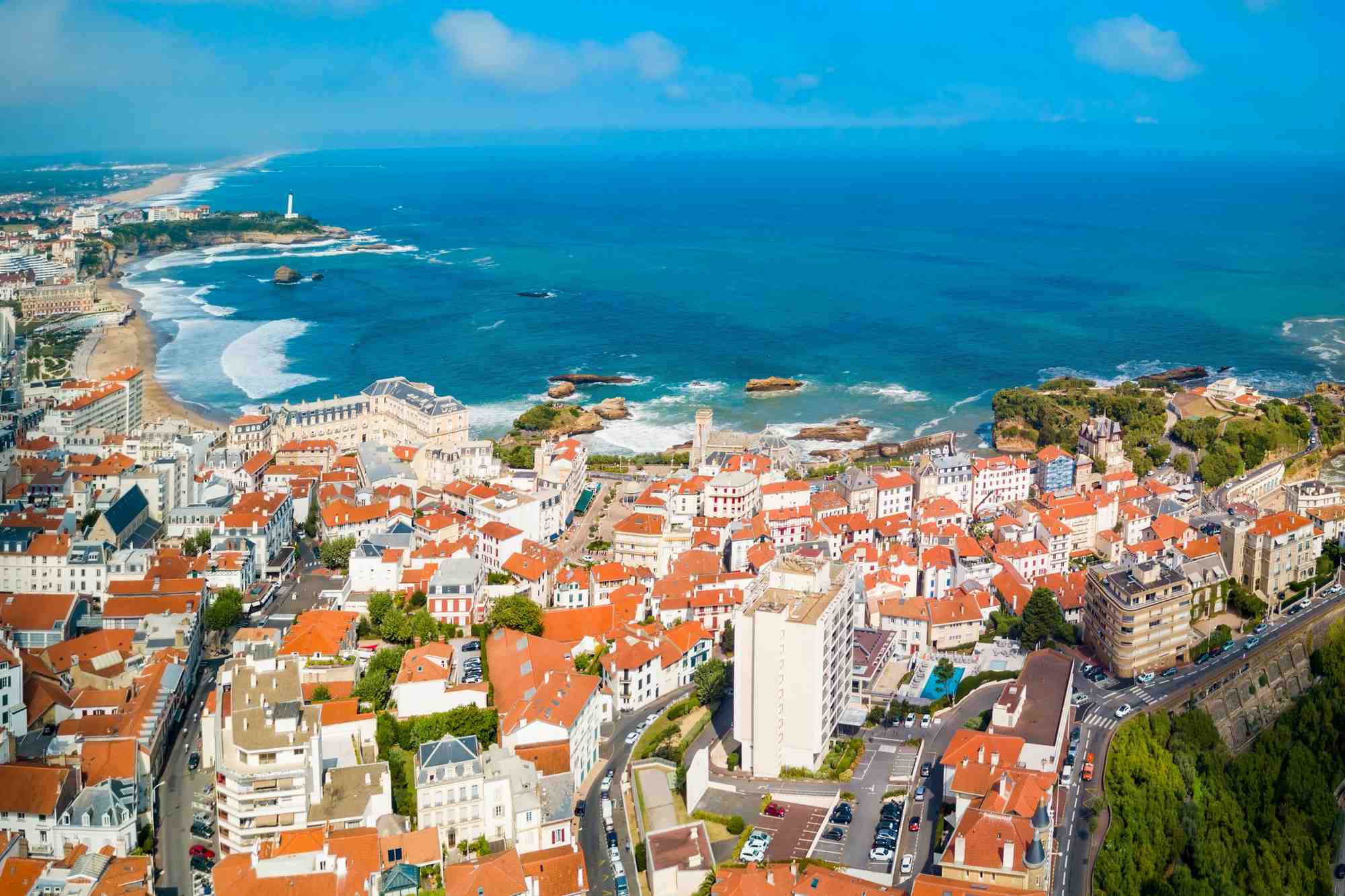 À Biarritz, comme dans l'intérieur des terres, l'immobilier et le foncier sont une denrée très rare.