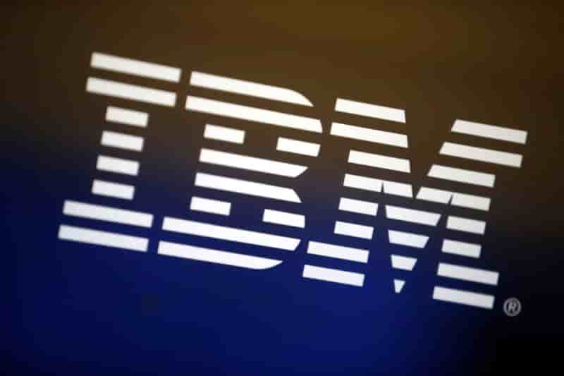 Berskhire reduit encore nettement sa participation dans ibm