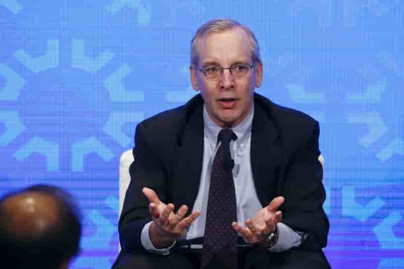 Les baisses d'impots peseront sur l'economie us, selon dudley