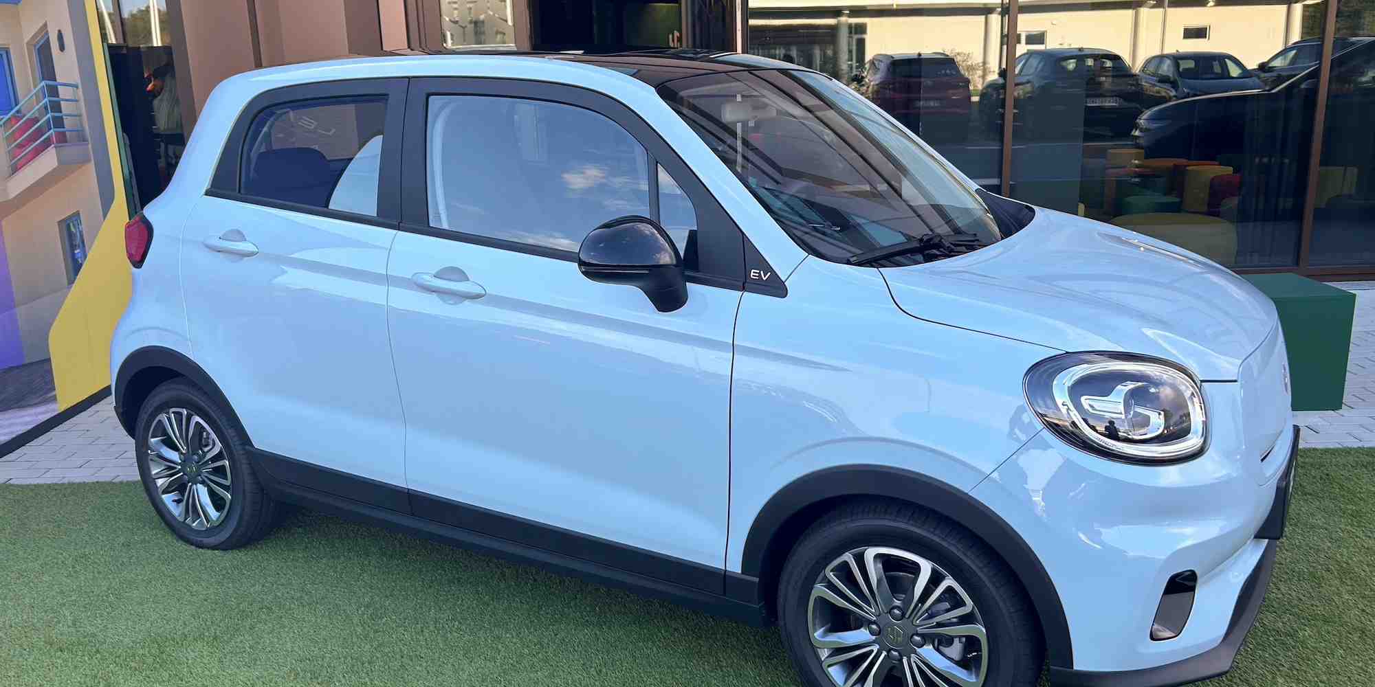 La Leapmotor T03 de Stellantis entend notamment concurrencer la Dacia Spring.