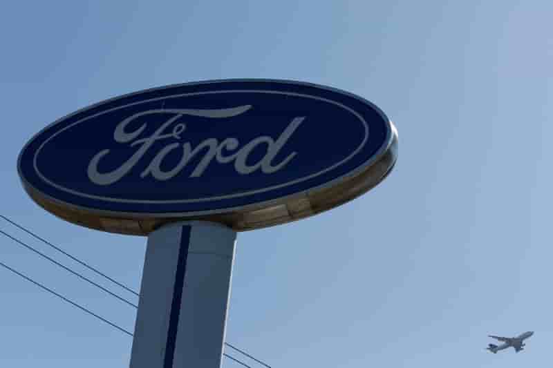 Ford accelere la production de gros suv pour concurrencer gm