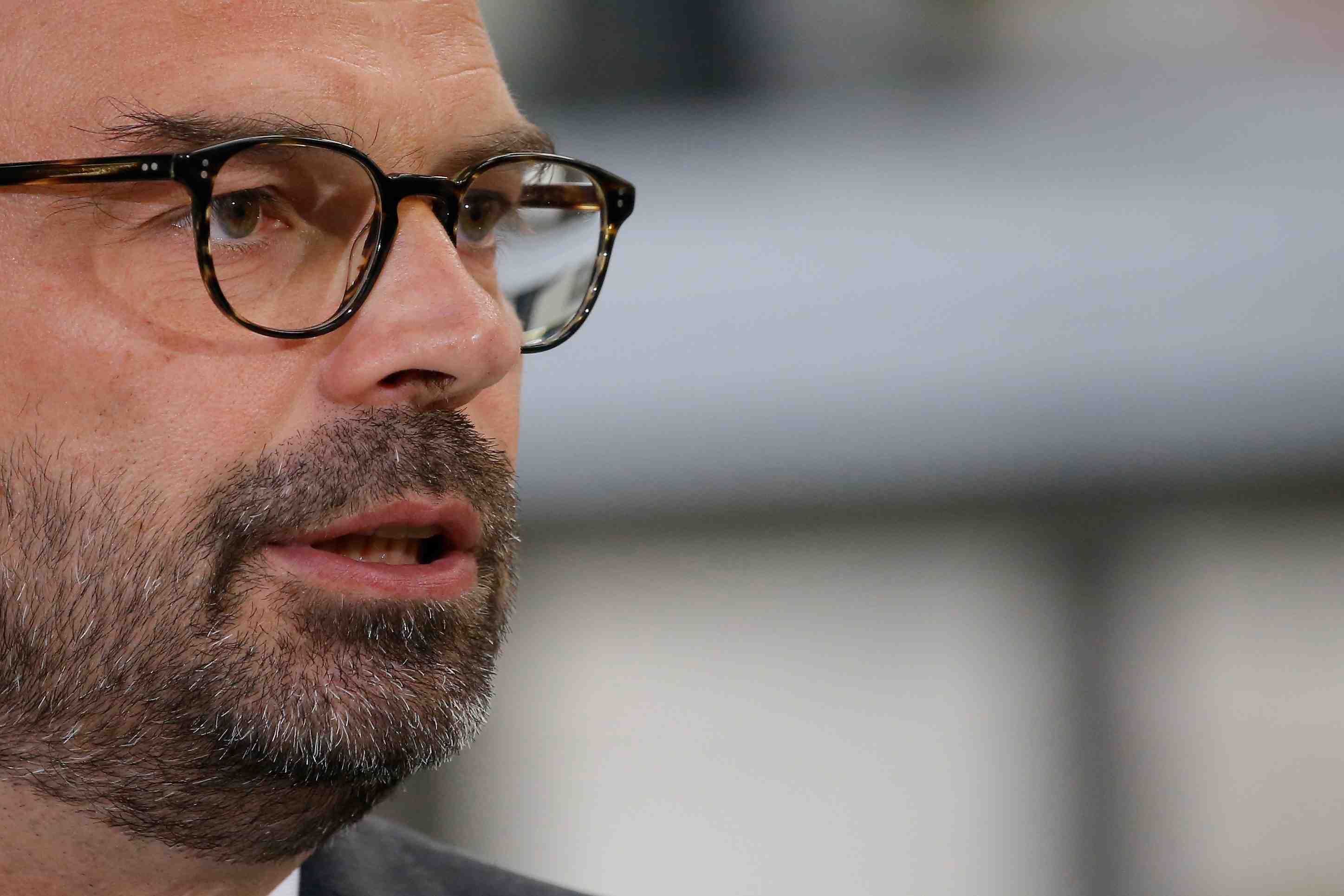 Dividendes: philipe ne souhaite pas se substituer aux entreprises