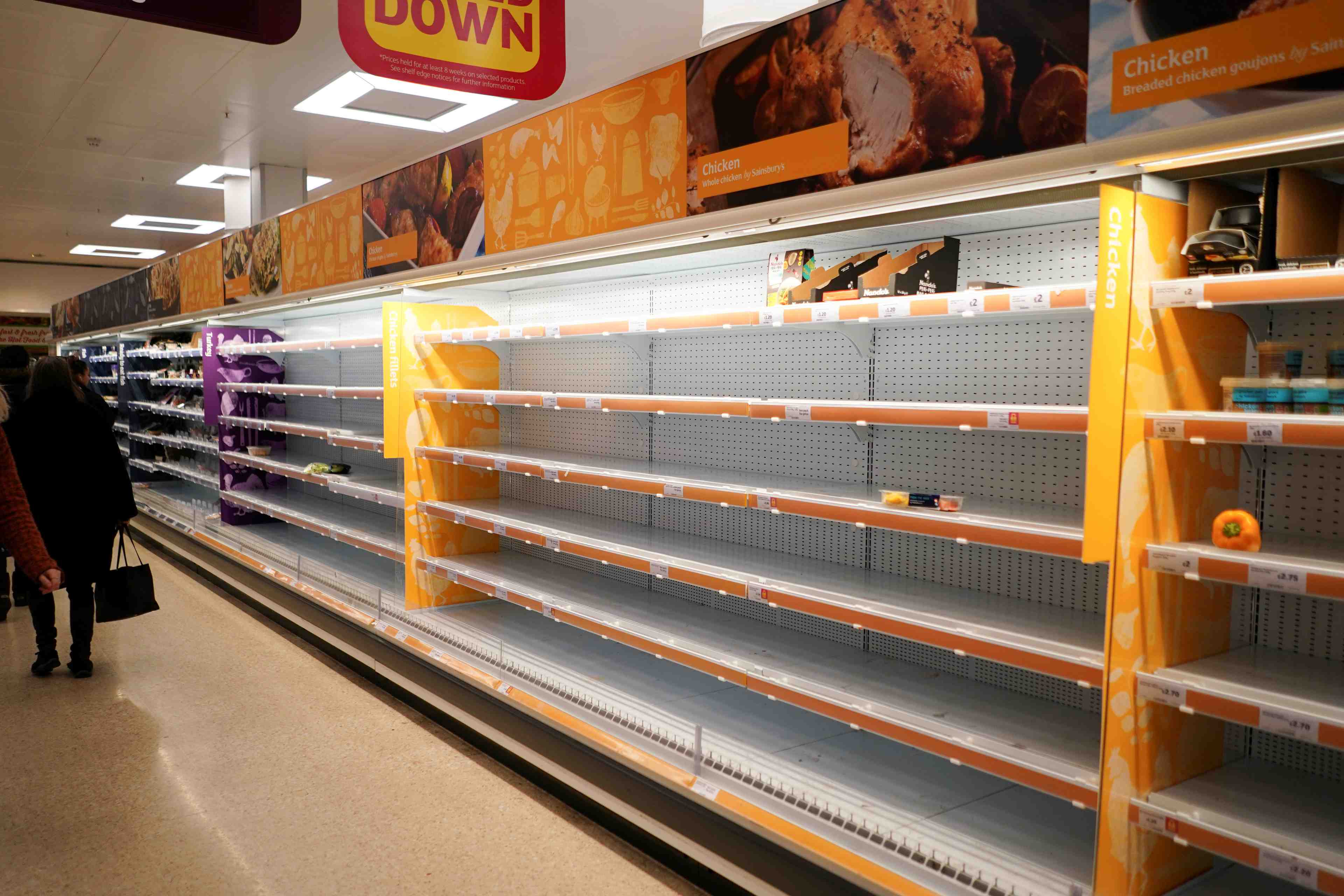 Grande-bretagne: le "roi du poulet" craint une inflation a deux chiffres sur l'alimentaire