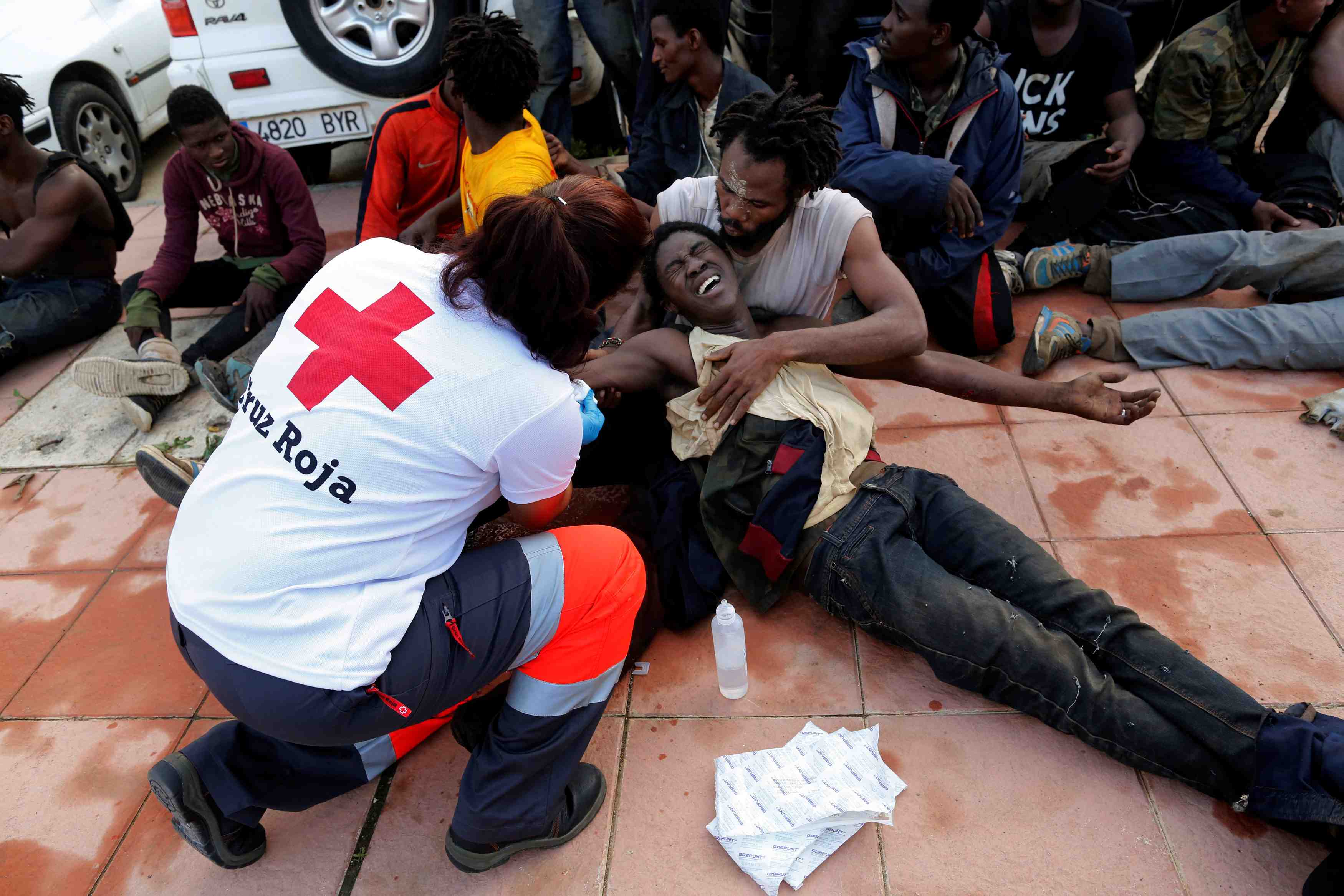 Accrochages entre immigrants et forces de l'ordre a ceuta