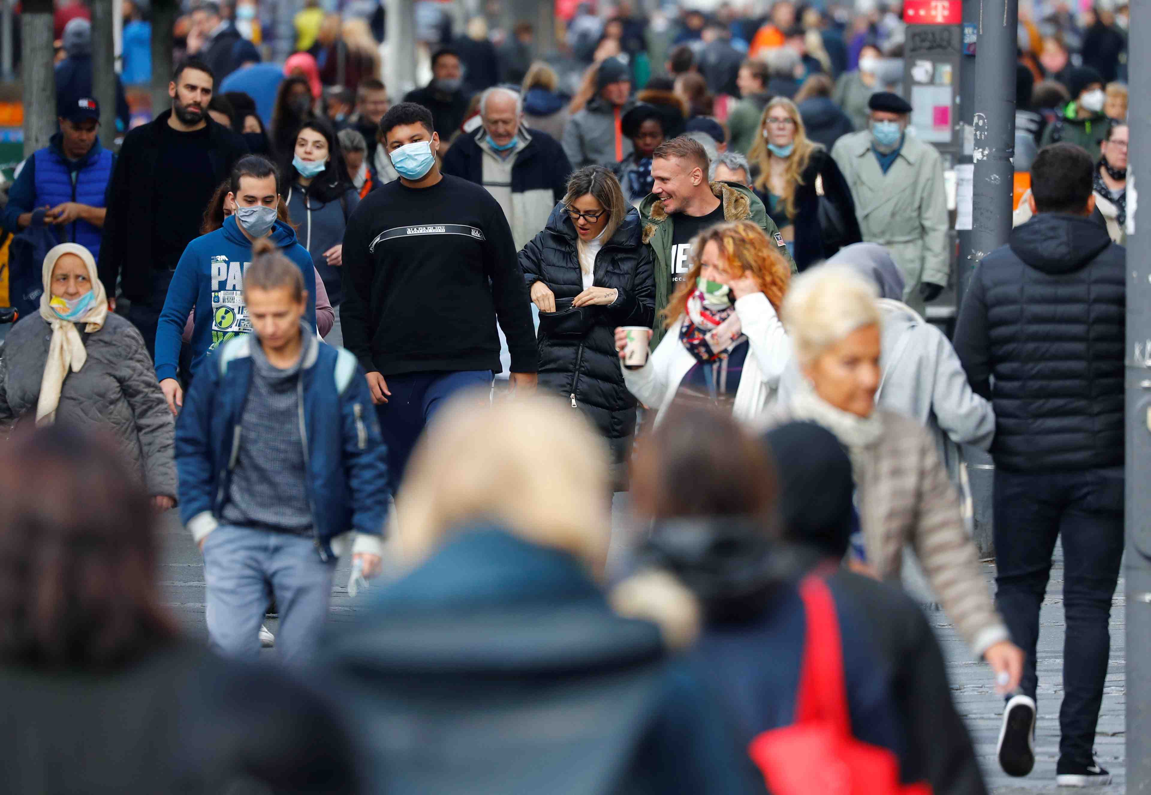 Coronavirus: nombre record de nouveaux cas quotidiens en allemagne