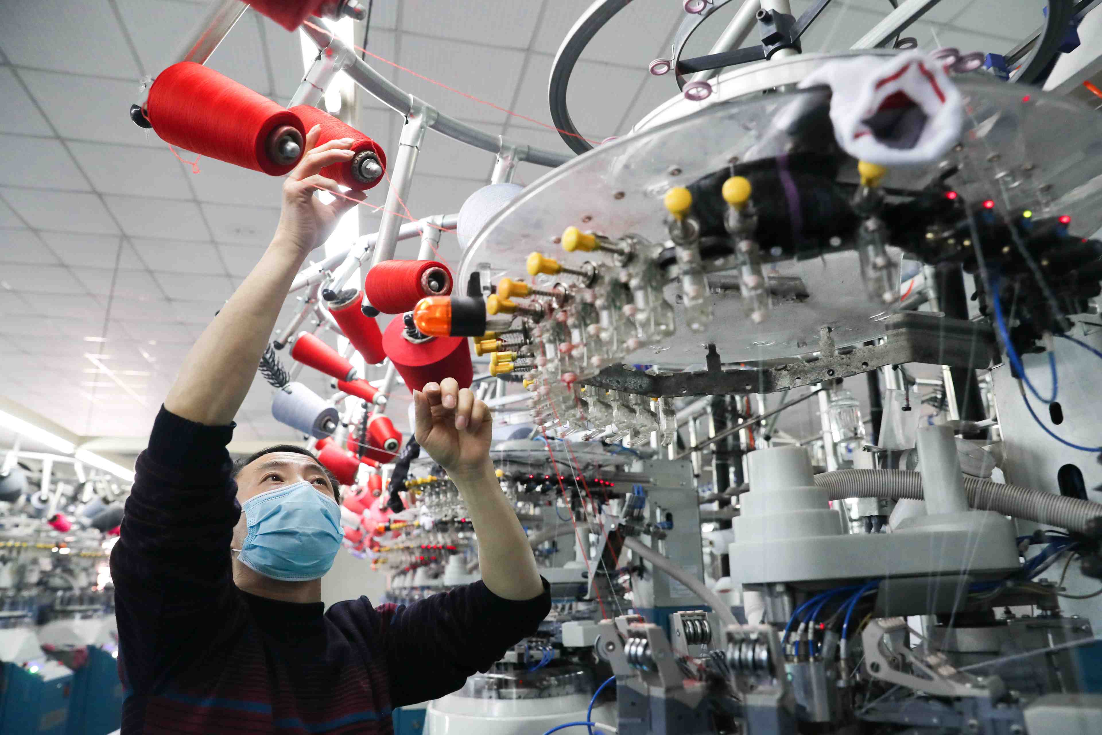 Chine: les prix a la production progresse de 12,9% en novembre