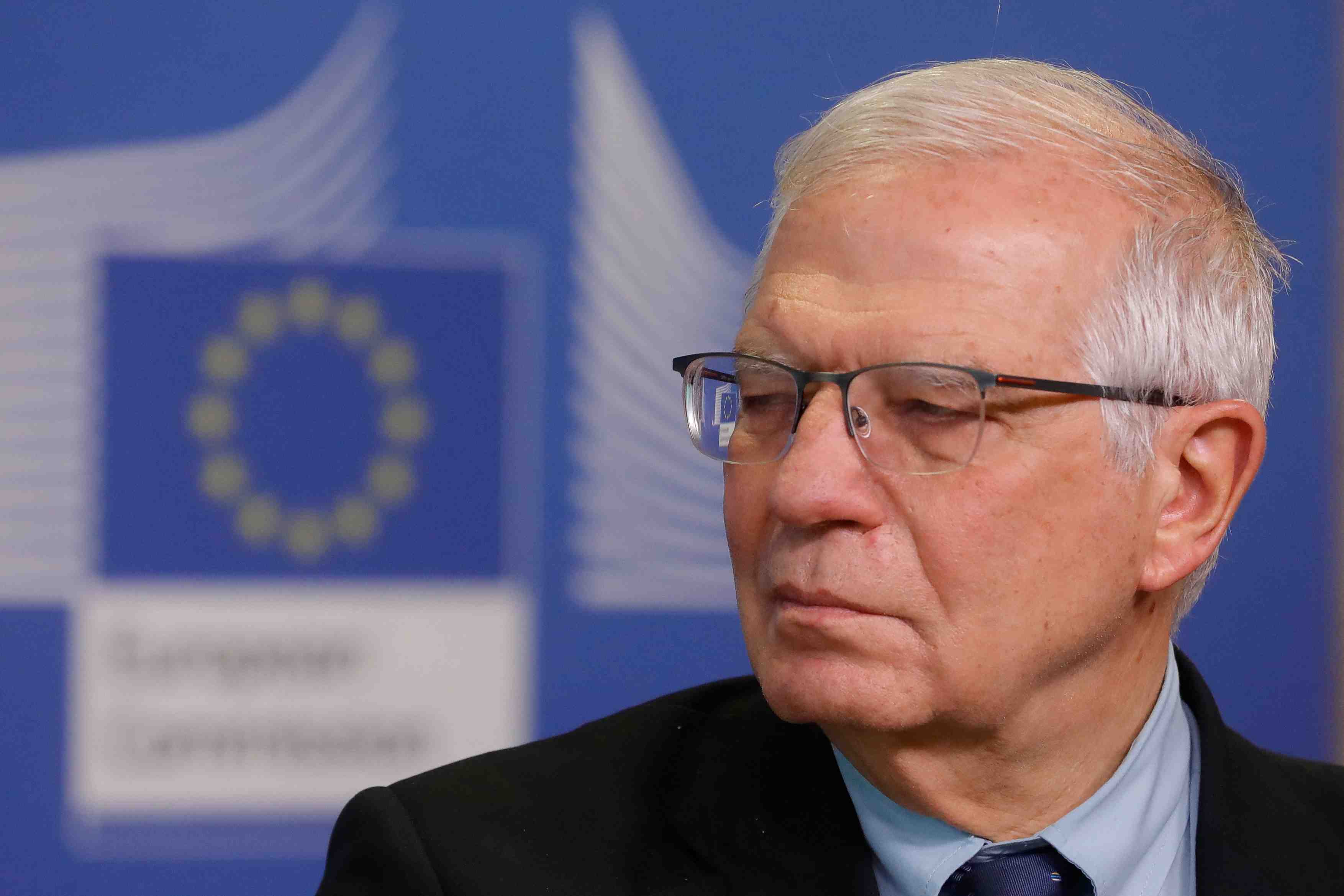 L'ue approuve l'instauration de nouvelles mesures contre moscou d'ici lundi, dit borrell