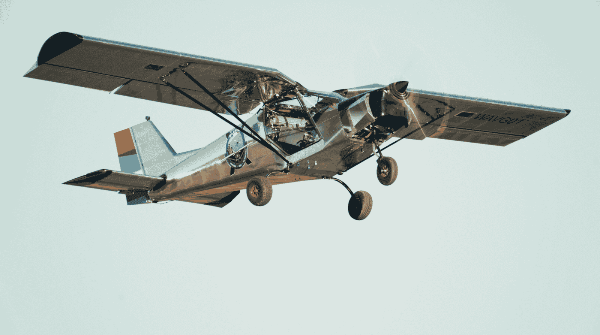 Beyond Aero vient de boucler une campagne complète d'essais en vol avec un avion ultra-léger alimenté par une pile à combustible à hydrogène et des batteries.