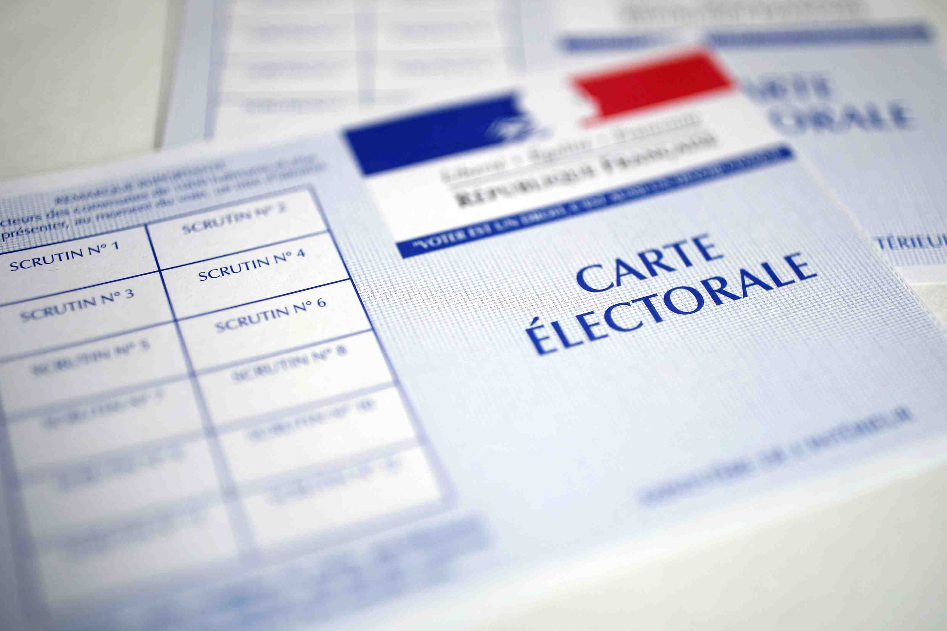 Larem en tete des intentions de vote