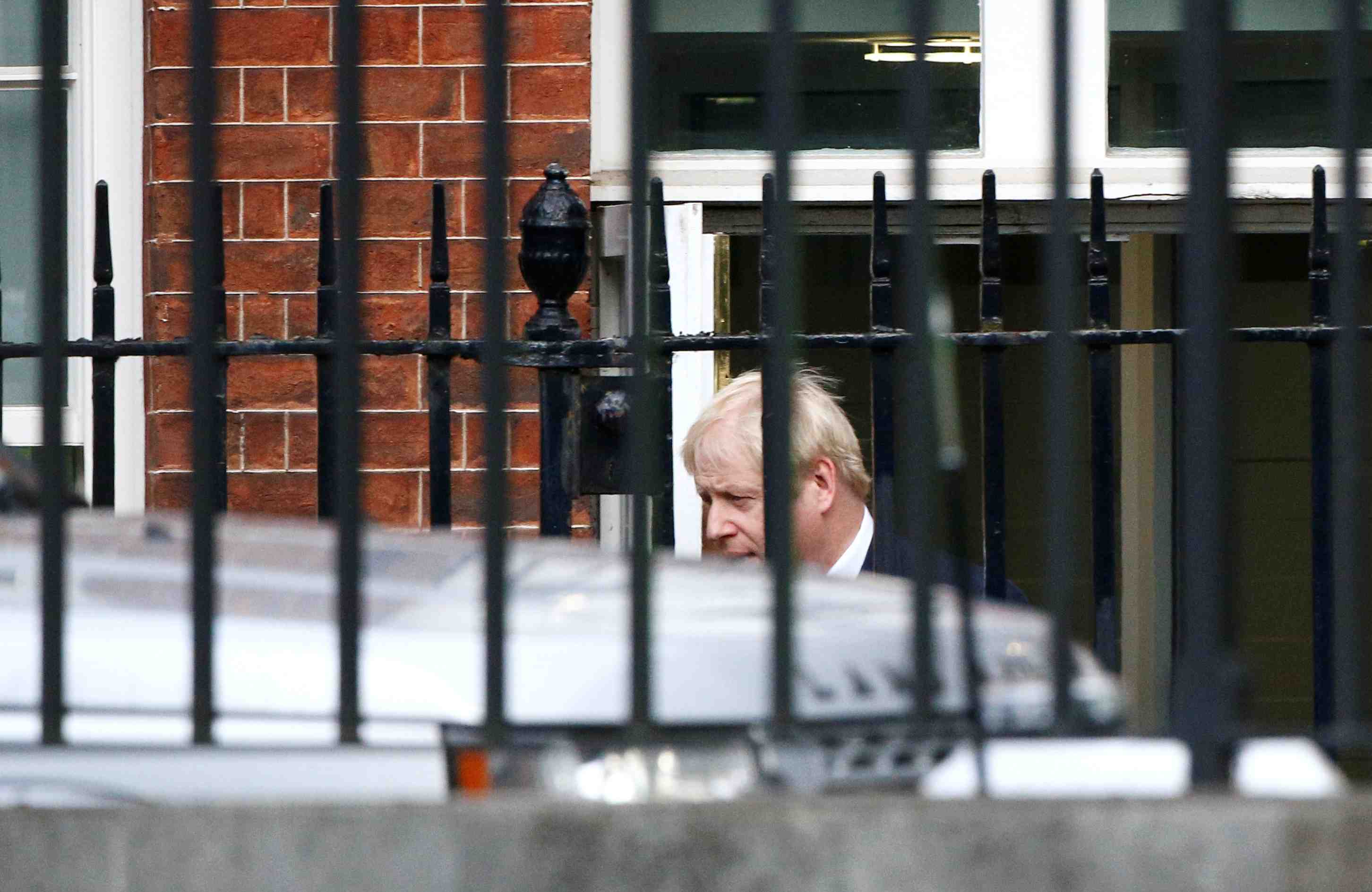 Brexit: johnson croit a un accord mais souligne des problemes persistants