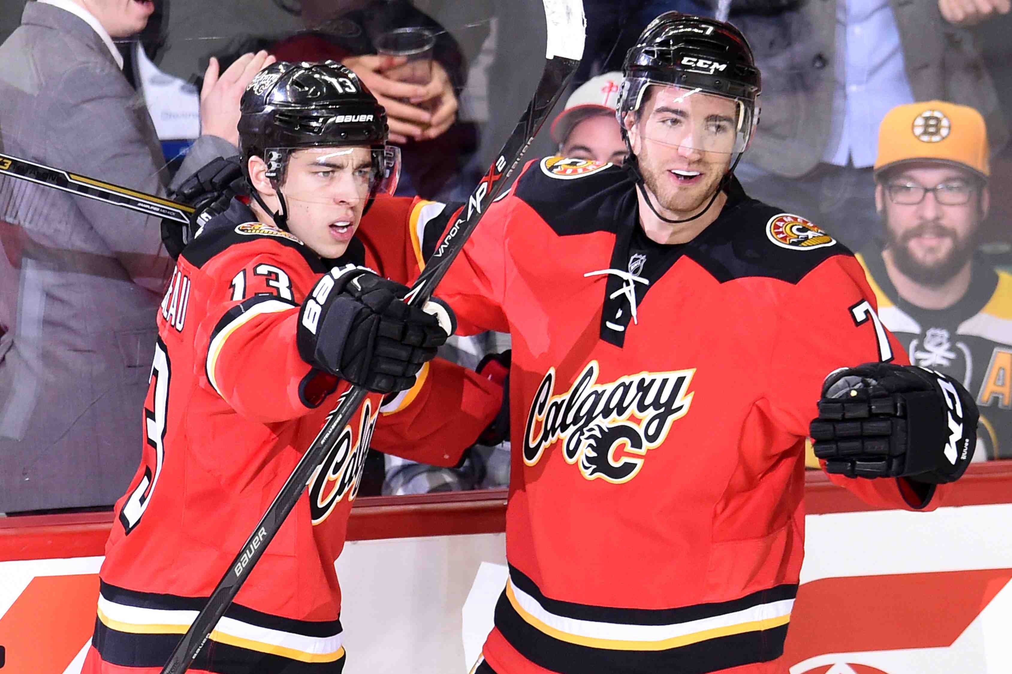 Calgary et gaudreau prennent feu