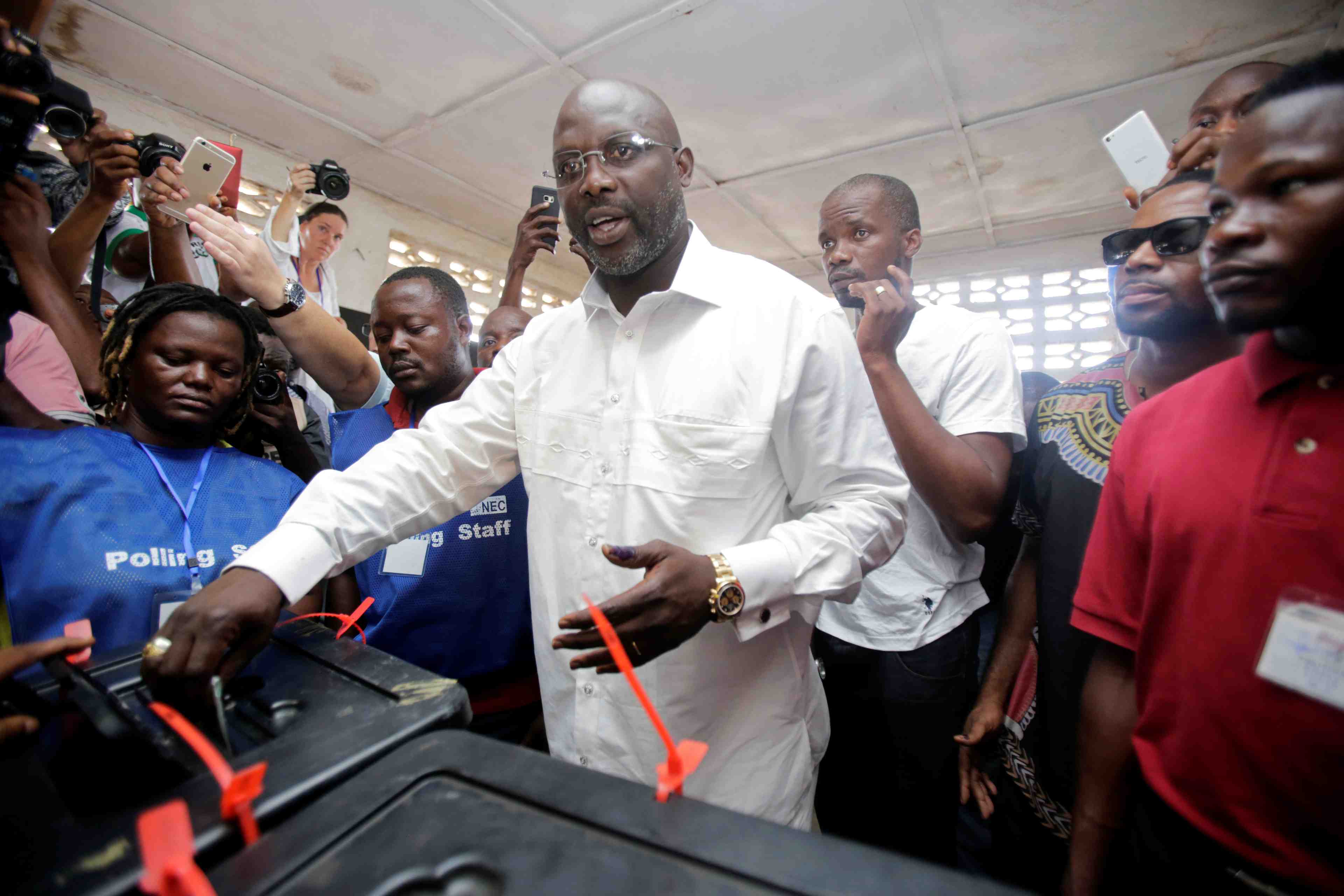 Weah mene a la presidentielle dans 9 des 15 regions du liberia
