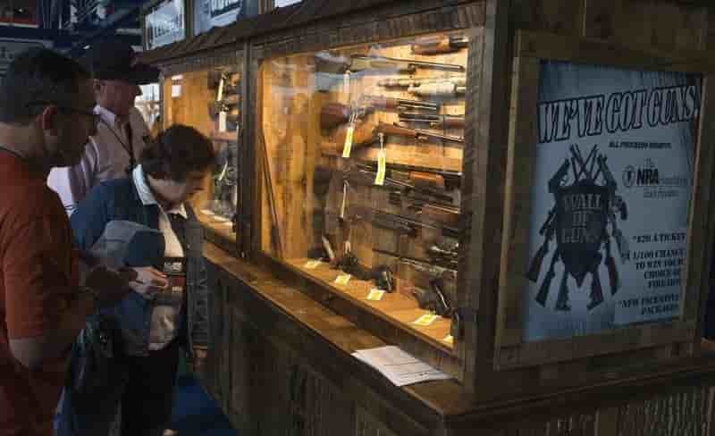 Le new york times demande l'interdiction de certaines armes