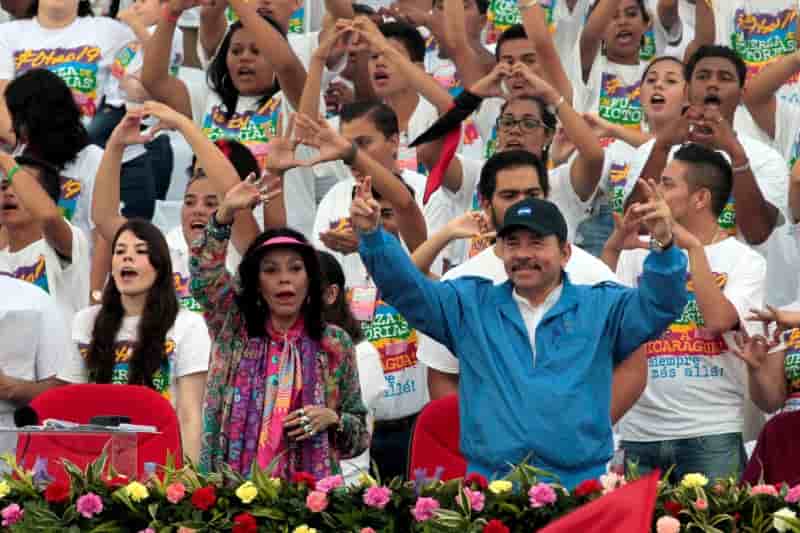 Au nicaragua, daniel ortega choisit sa femme comme colistiere