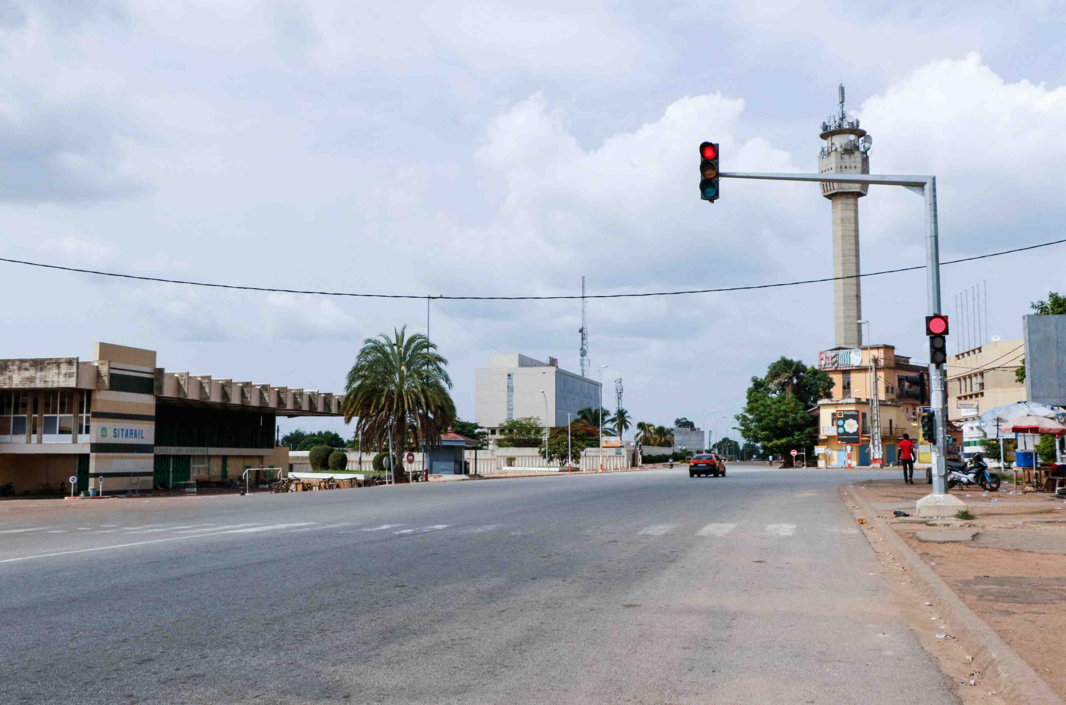 L'armee ivoirienne envoyee pour "retablir l'ordre" a bouake