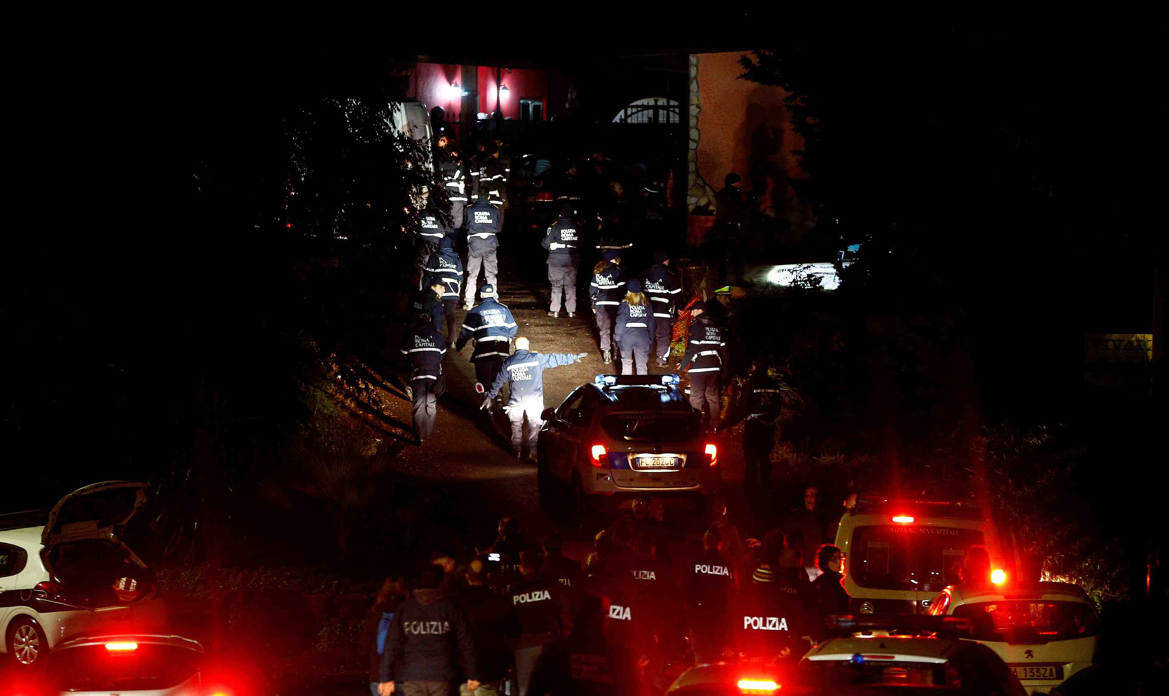 La police italienne saisit les villas d'un clan mafieux a rome