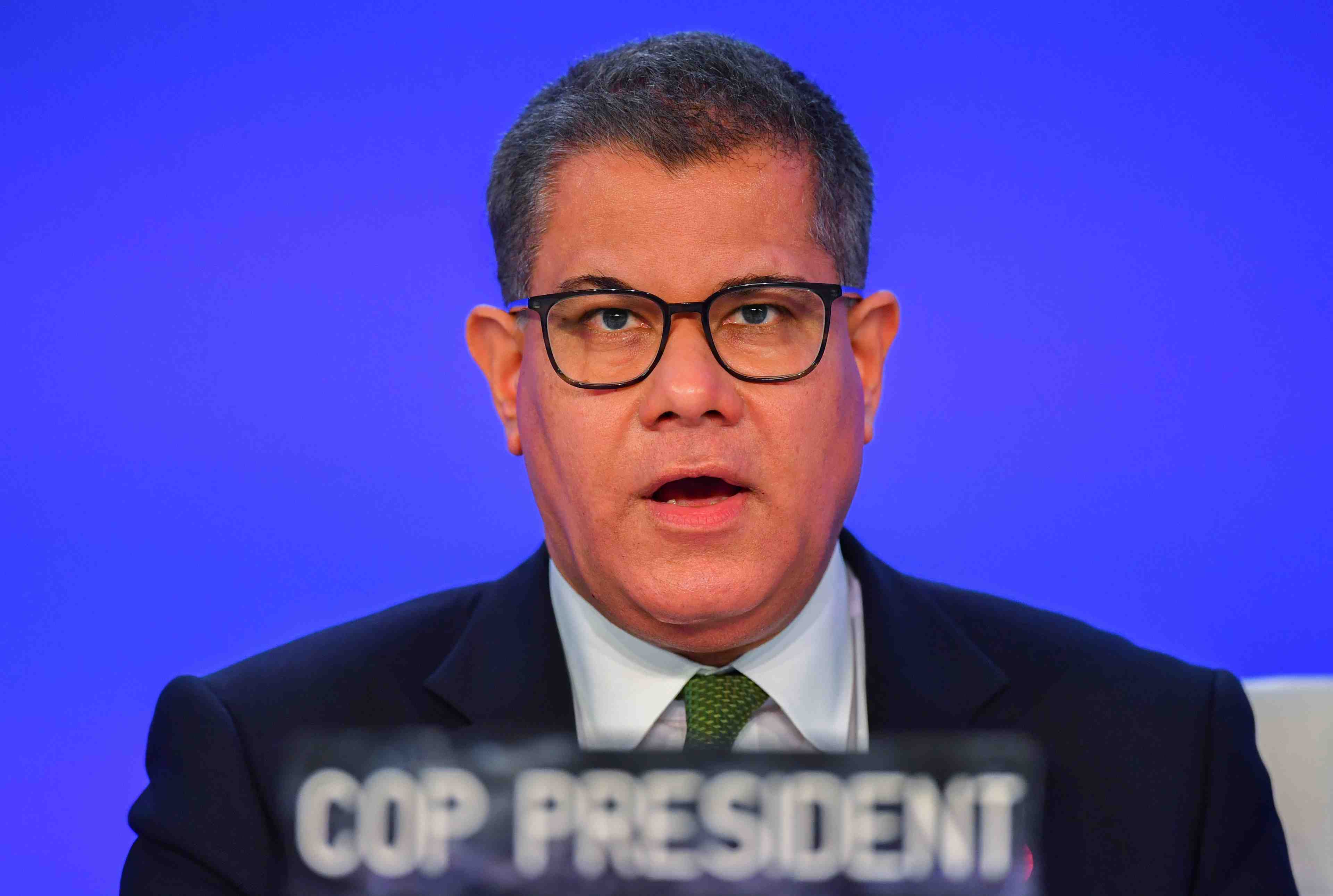 Le president de la cop26 s'attend a poursuivre les negociations samedi
