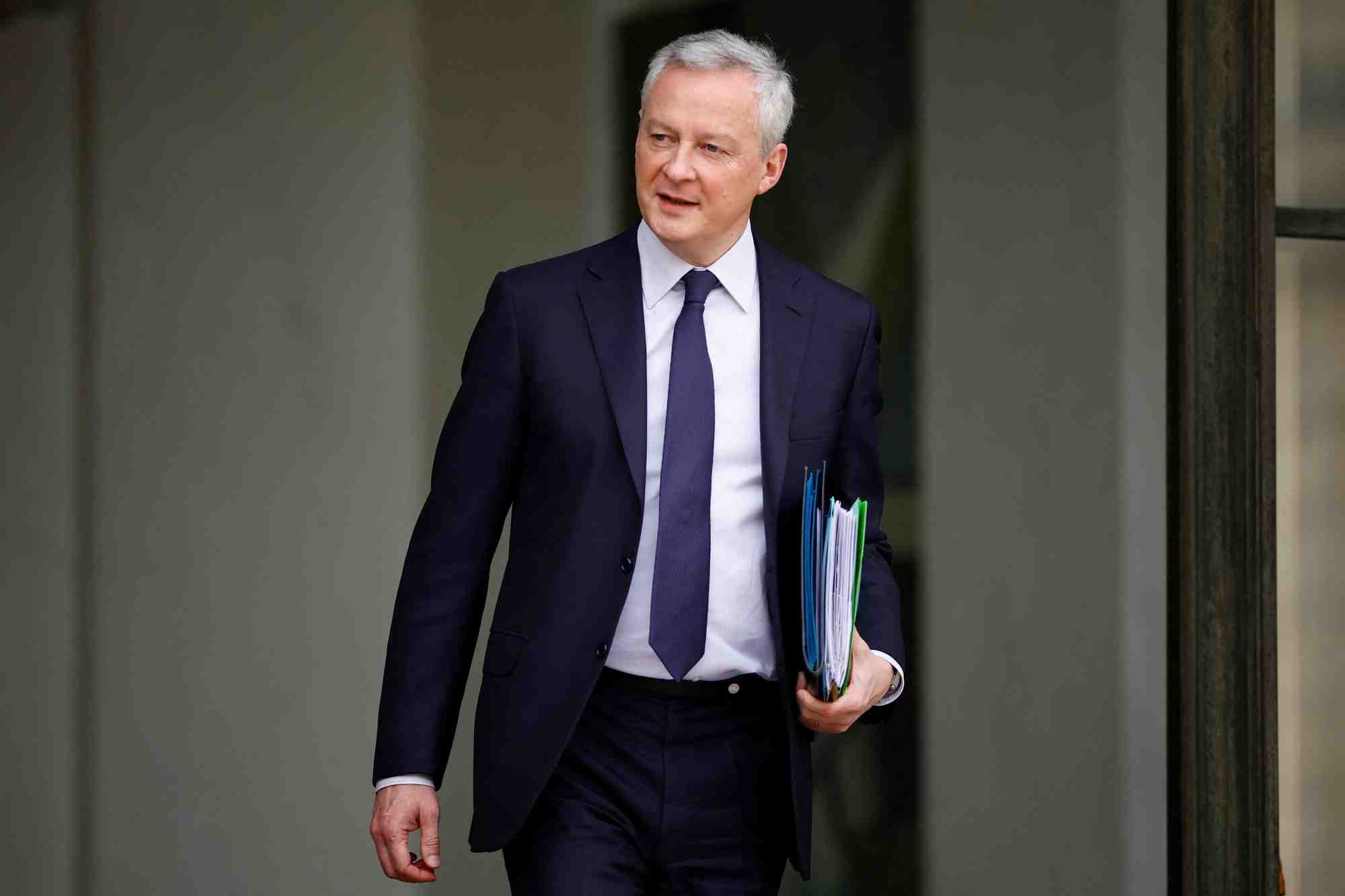 Le ministre francais de l'economie, des finances, de l'industrie et de la securite numerique, bruno le maire