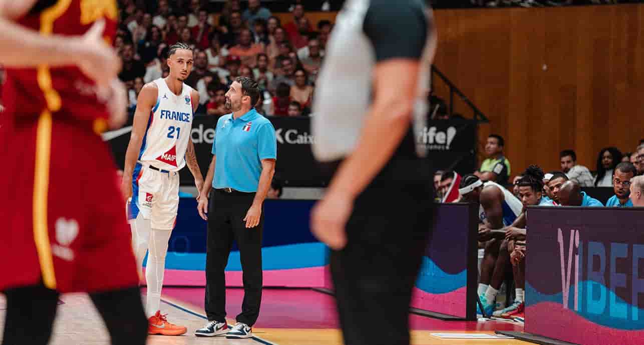 Zaccharie Risacher et Frédéric Fauthoux, face à l’Espagne, à Badalone, le 14 août.