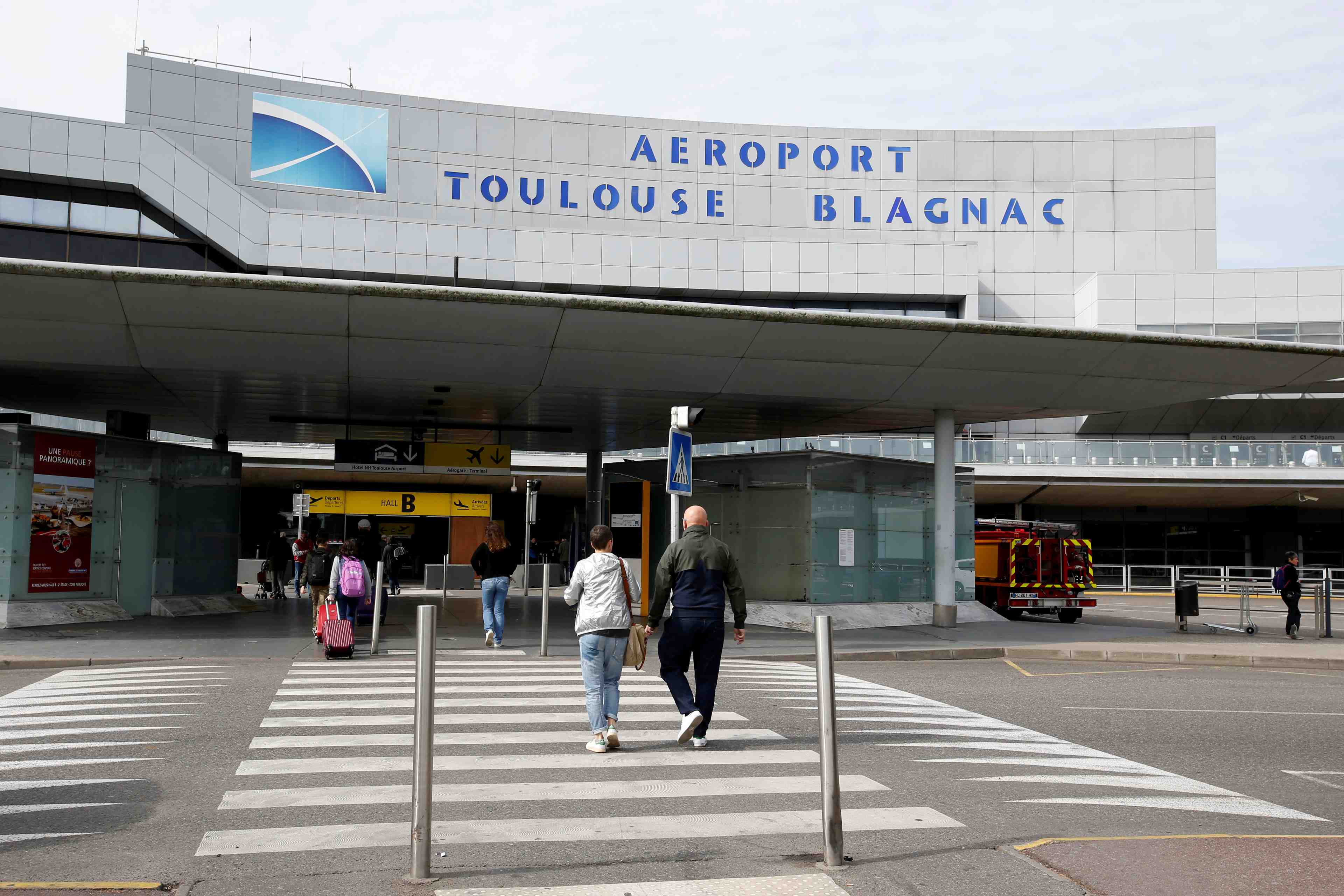 Aeroport de toulouse: annulation de la procedure de privatisation