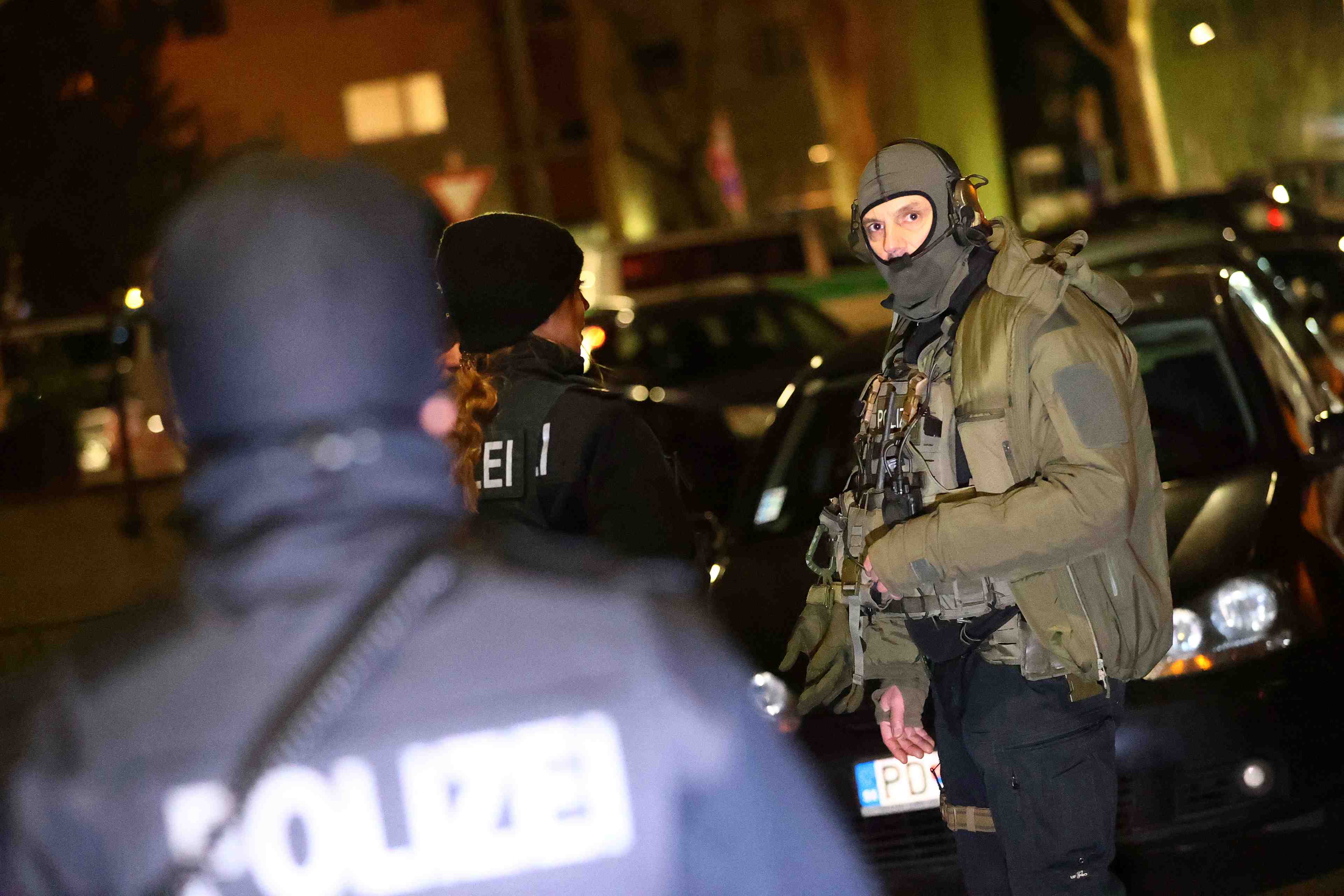 Allemagne: huit personnes tuees dans deux fusillades pres de francfort